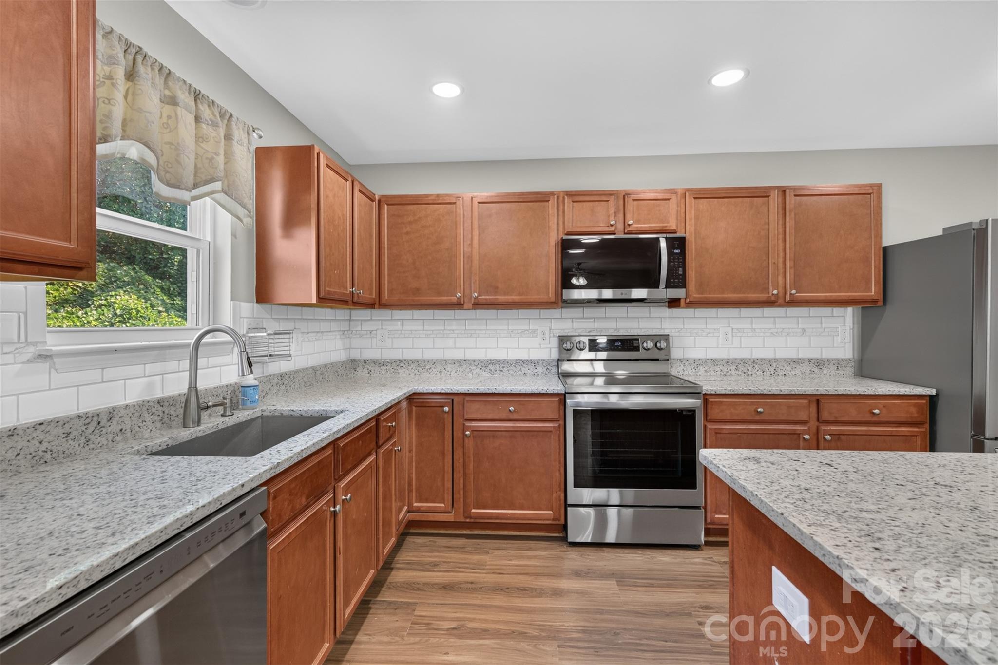 1200 Catawba Run Property Photo 14