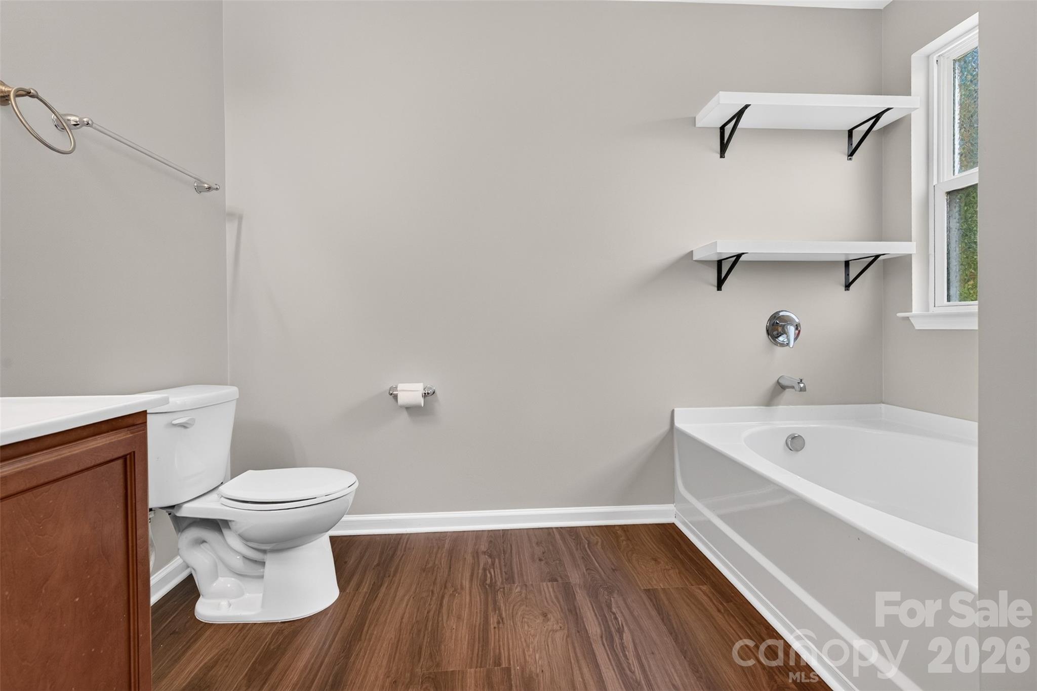 1200 Catawba Run Property Photo 24
