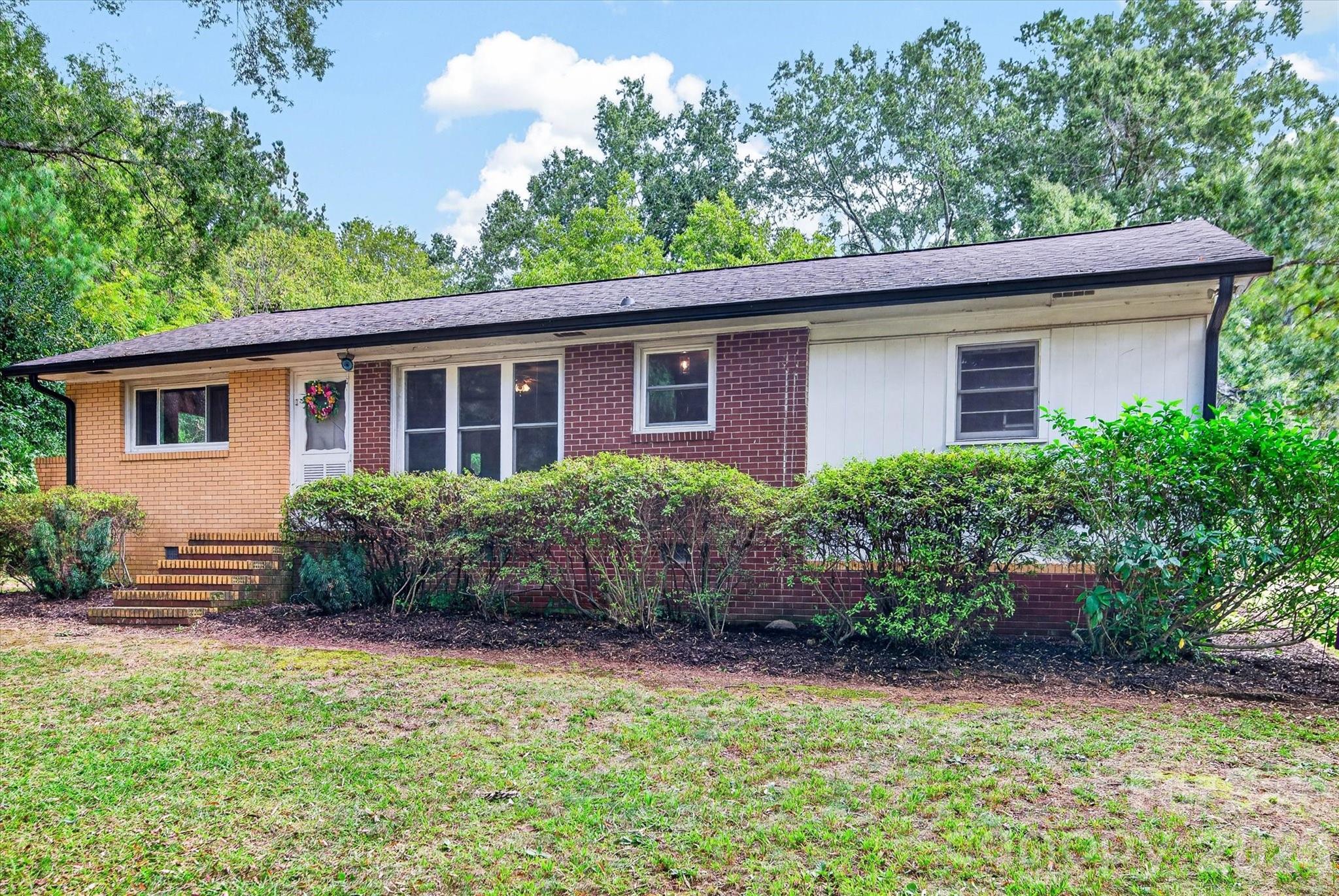 4247 Miami Church Road Property Photo 1