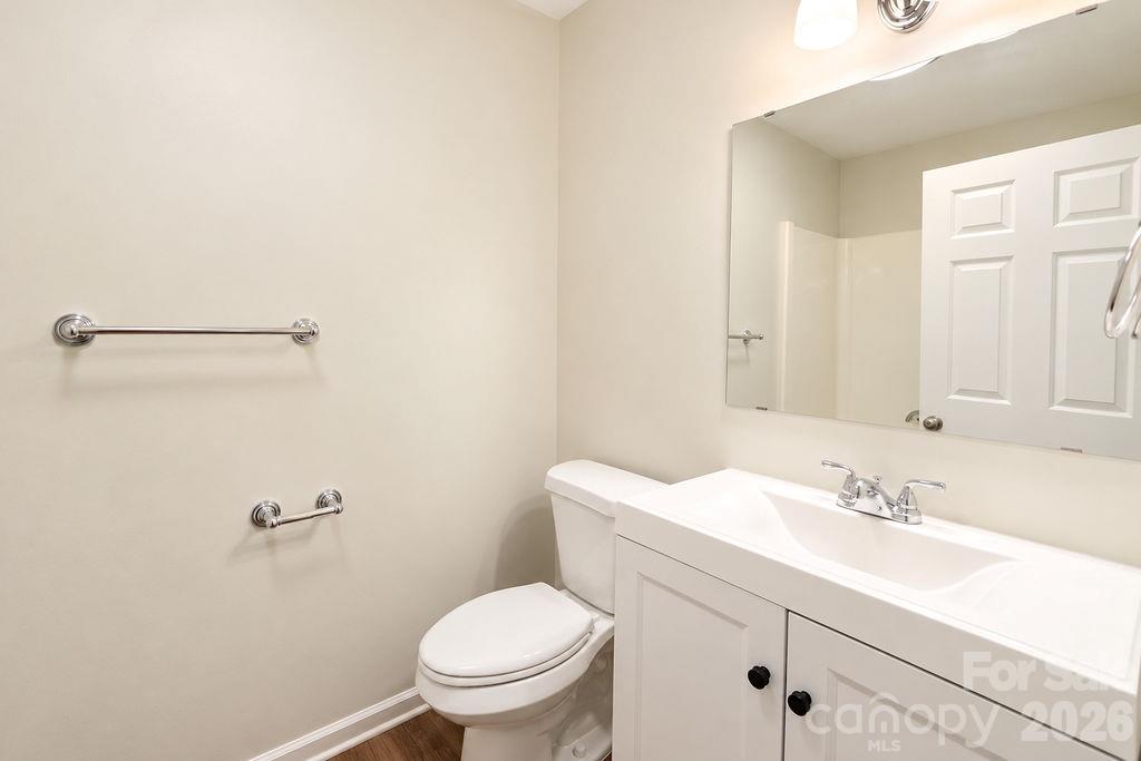 2102 S Main Street Property Photo 3