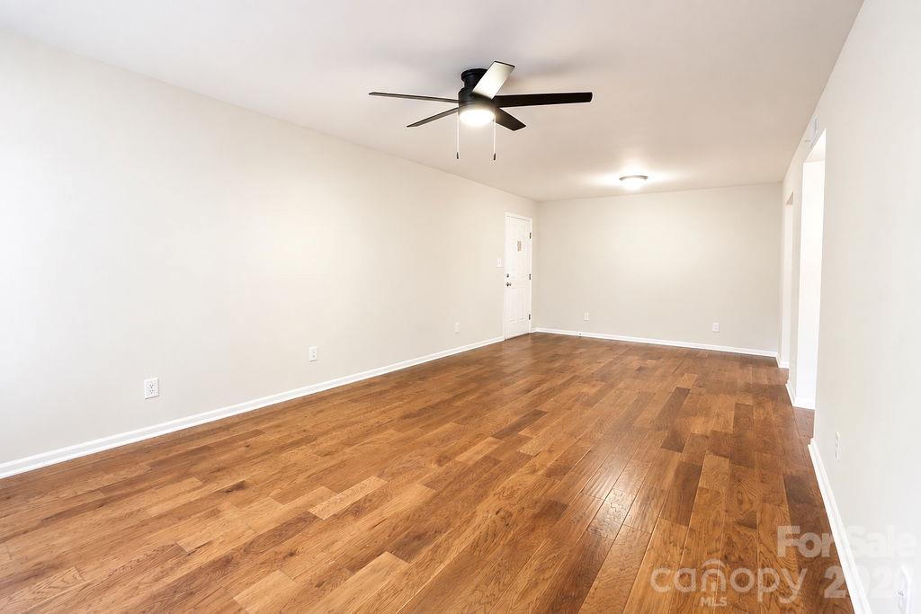 2102 S Main Street Property Photo 25