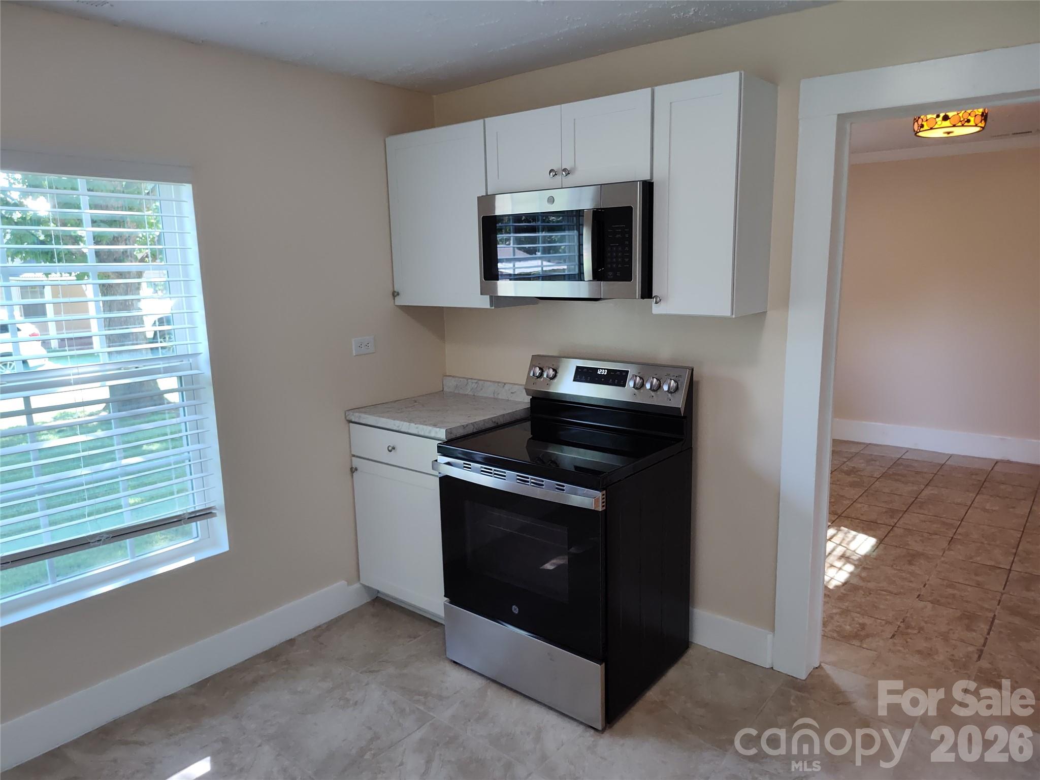 175 Leonard Road Property Photo 6