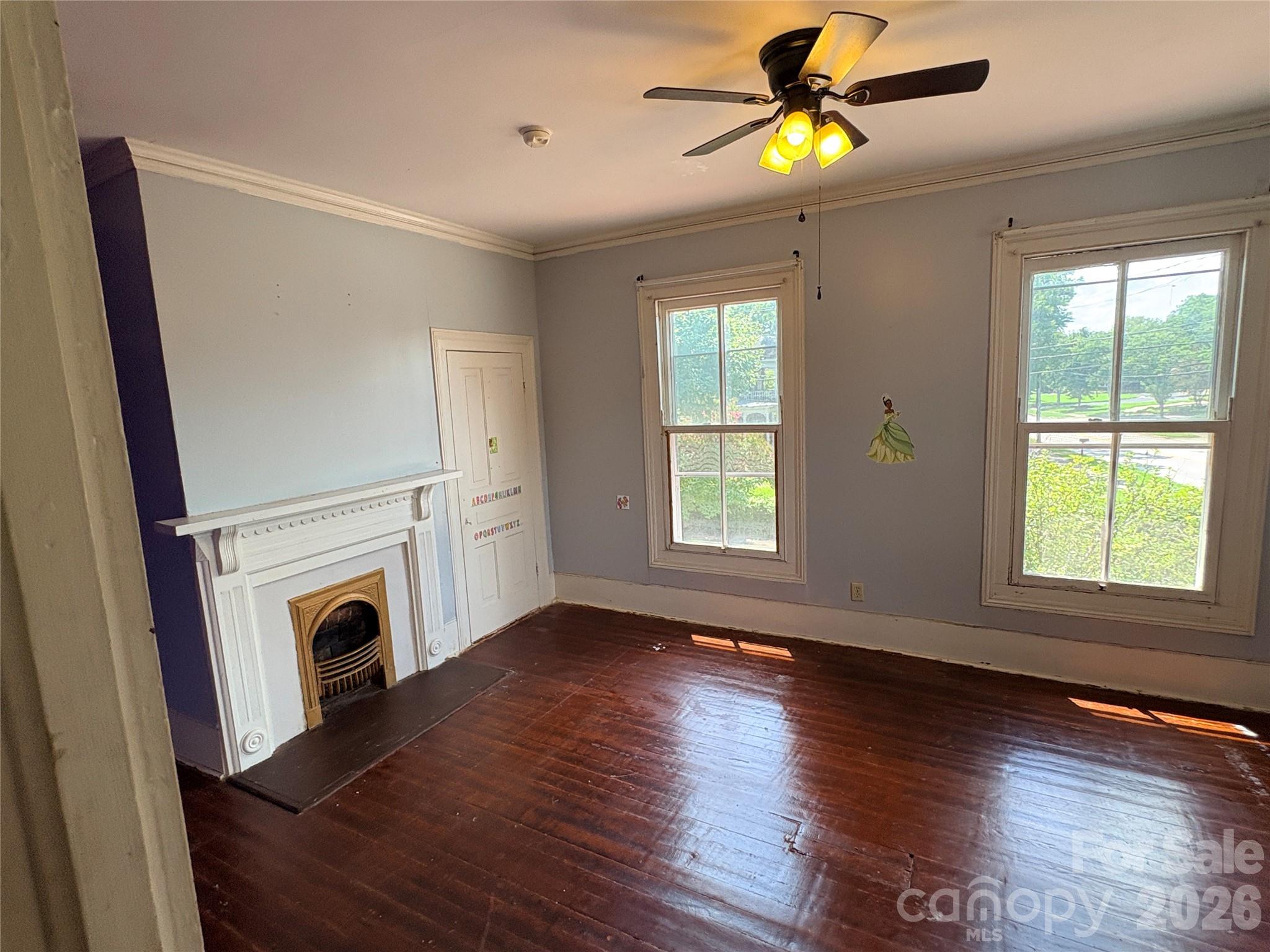 123 York Street Property Photo 15