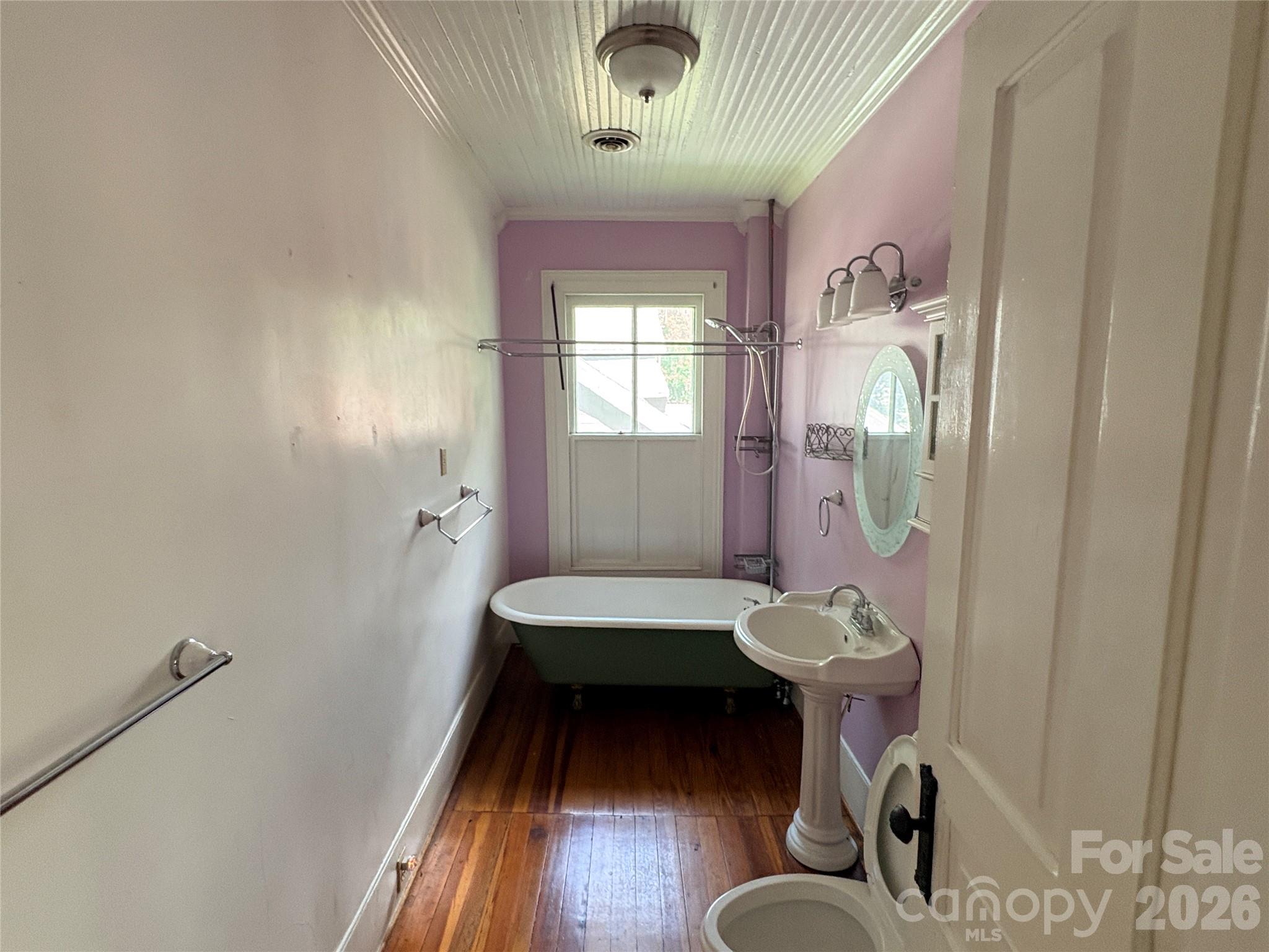 123 York Street Property Photo 18