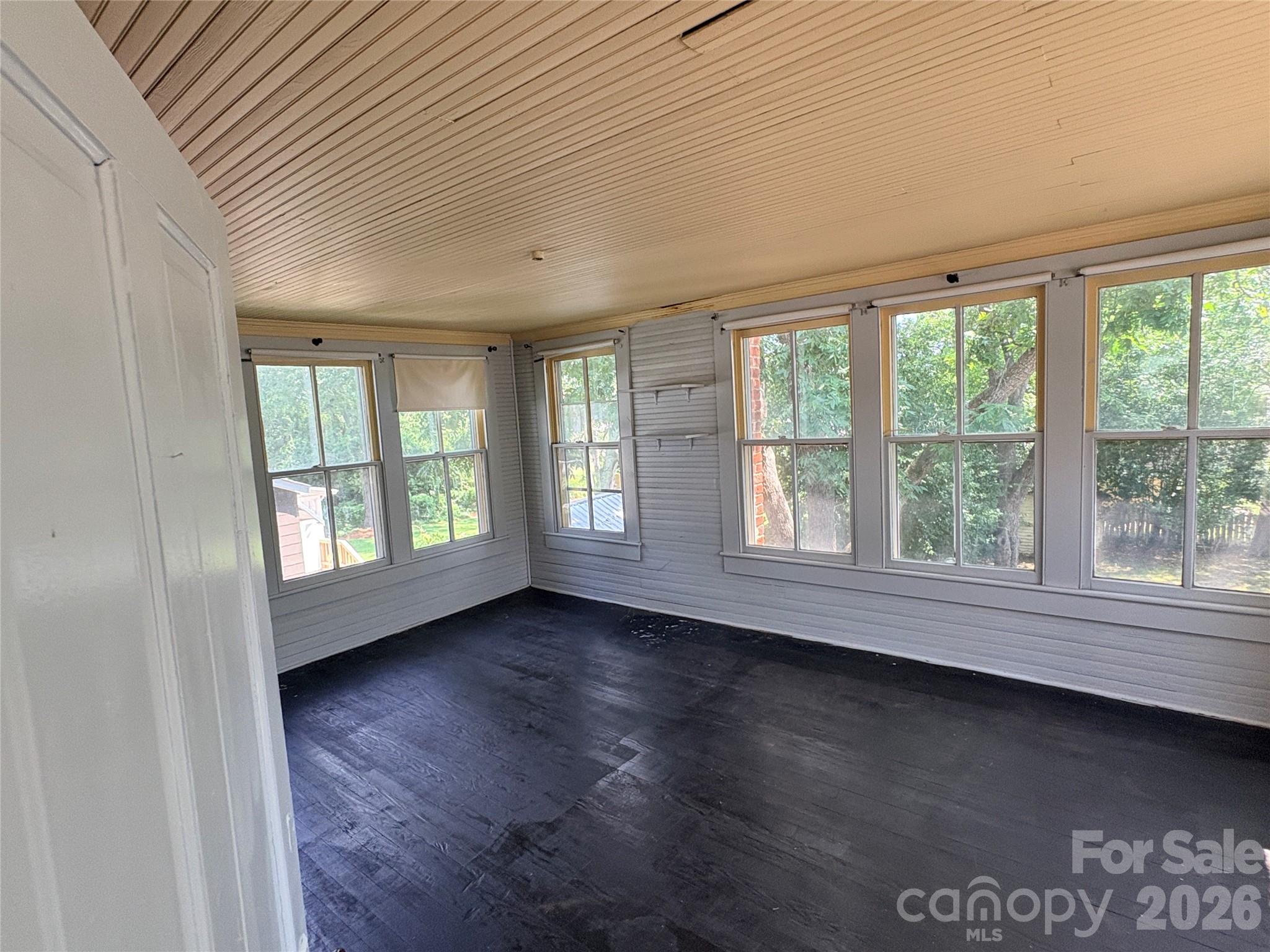 123 York Street Property Photo 19