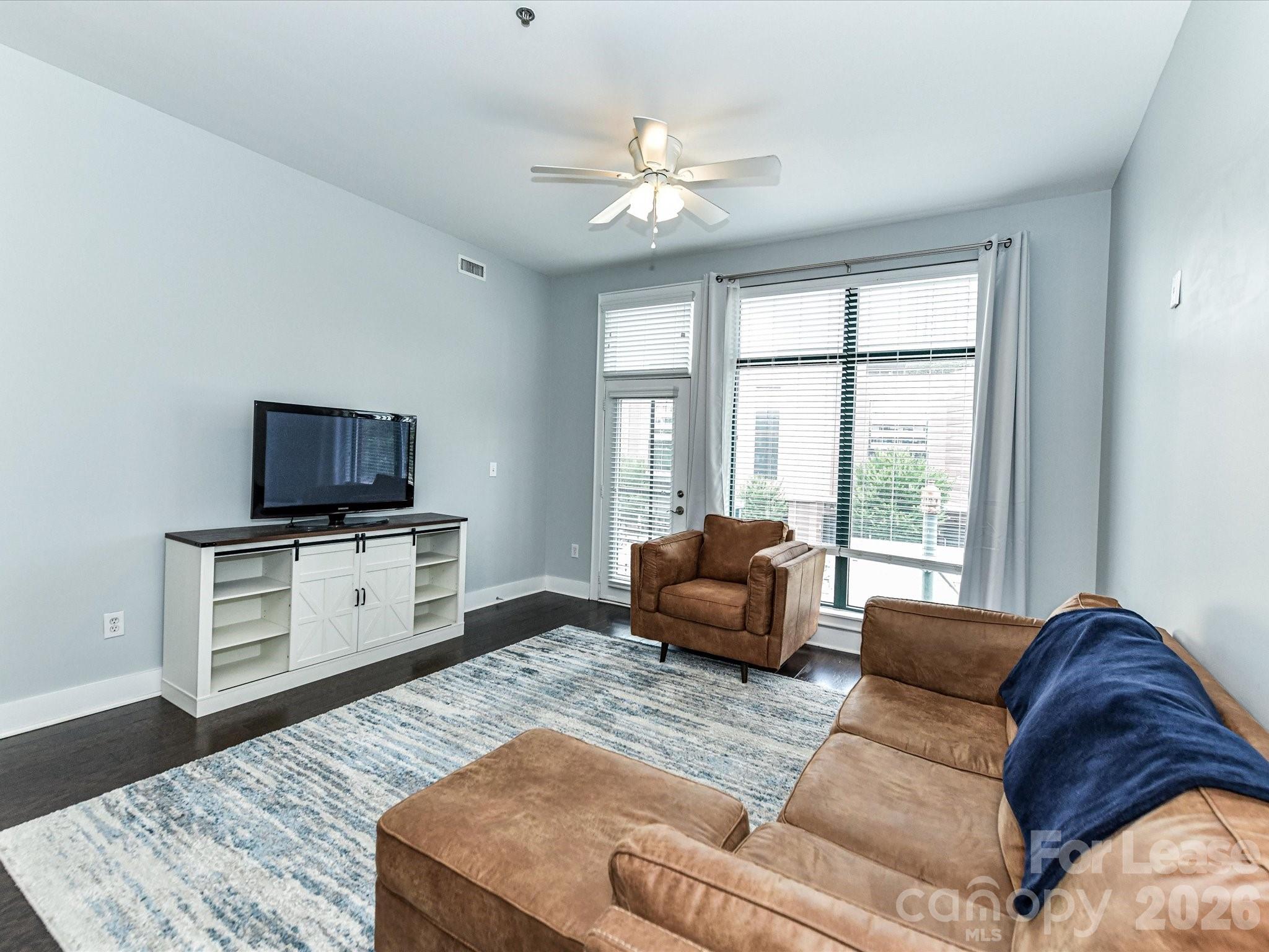 115 E Park Avenue 305 Property Photo 5