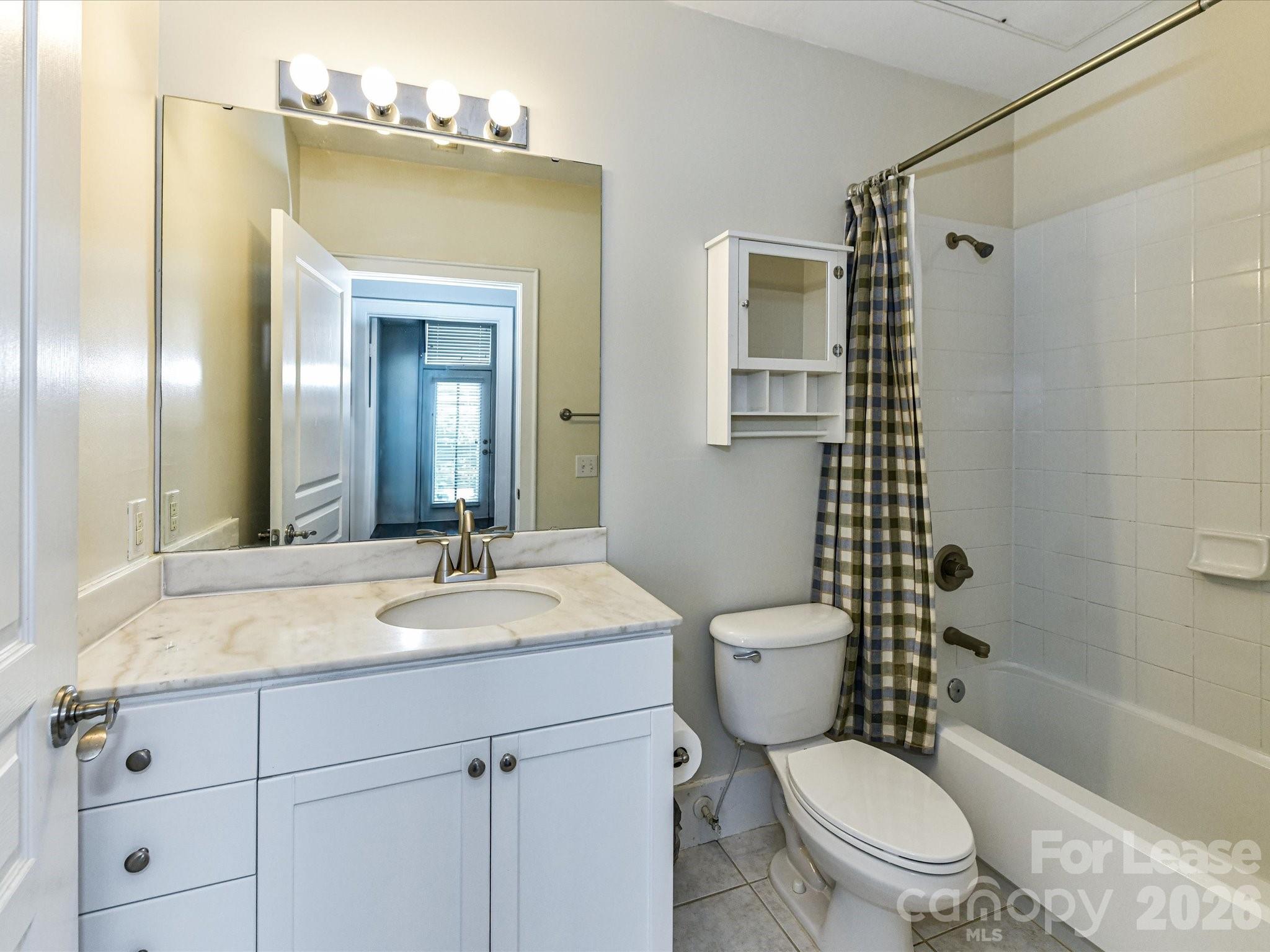 115 E Park Avenue 305 Property Photo 18