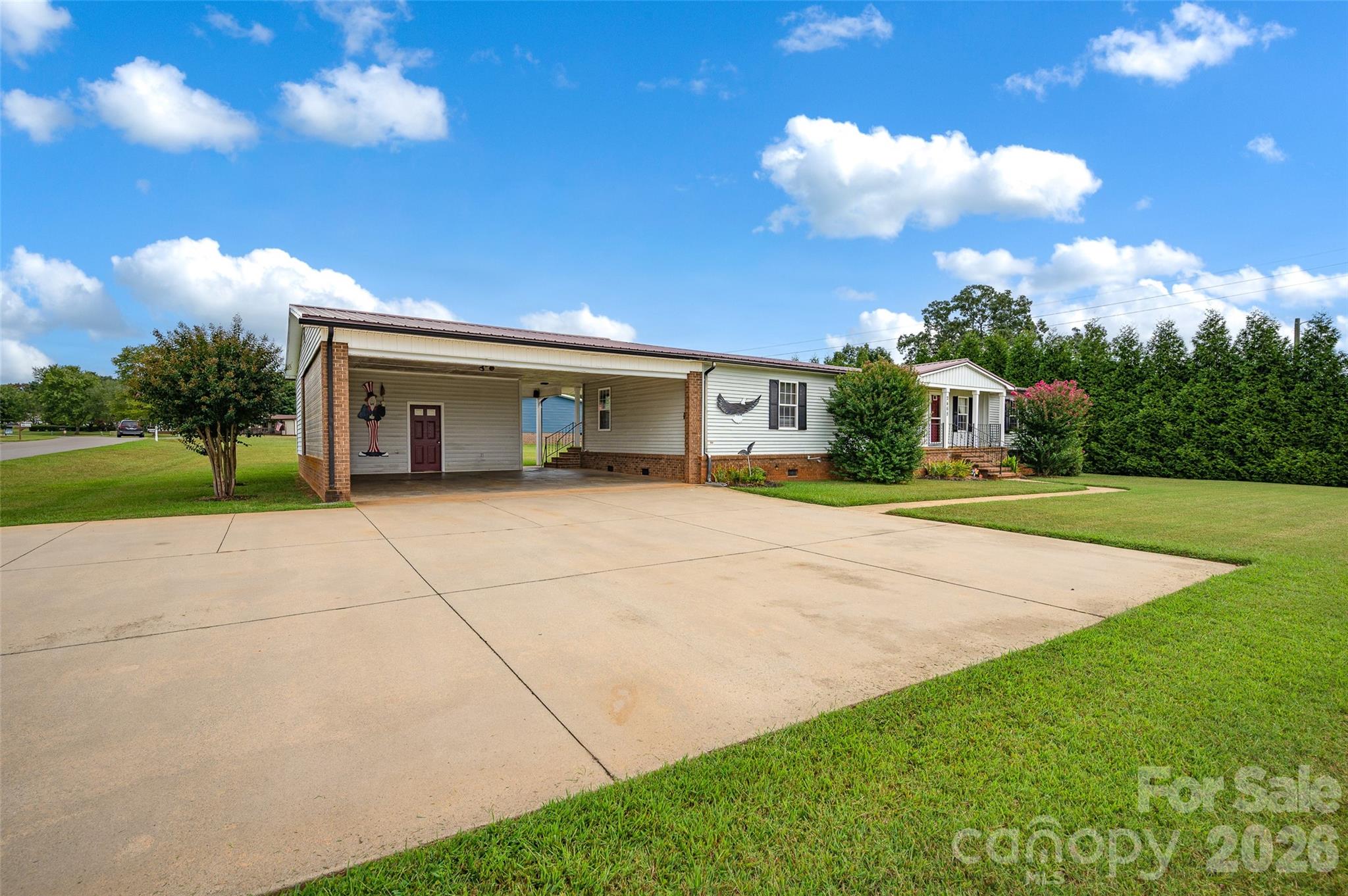 2468 Old Mountain Road Property Photo 2