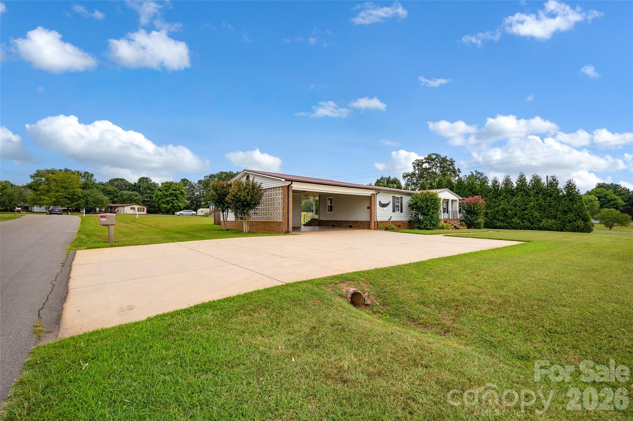 2468 Old Mountain Road Property Photo 5