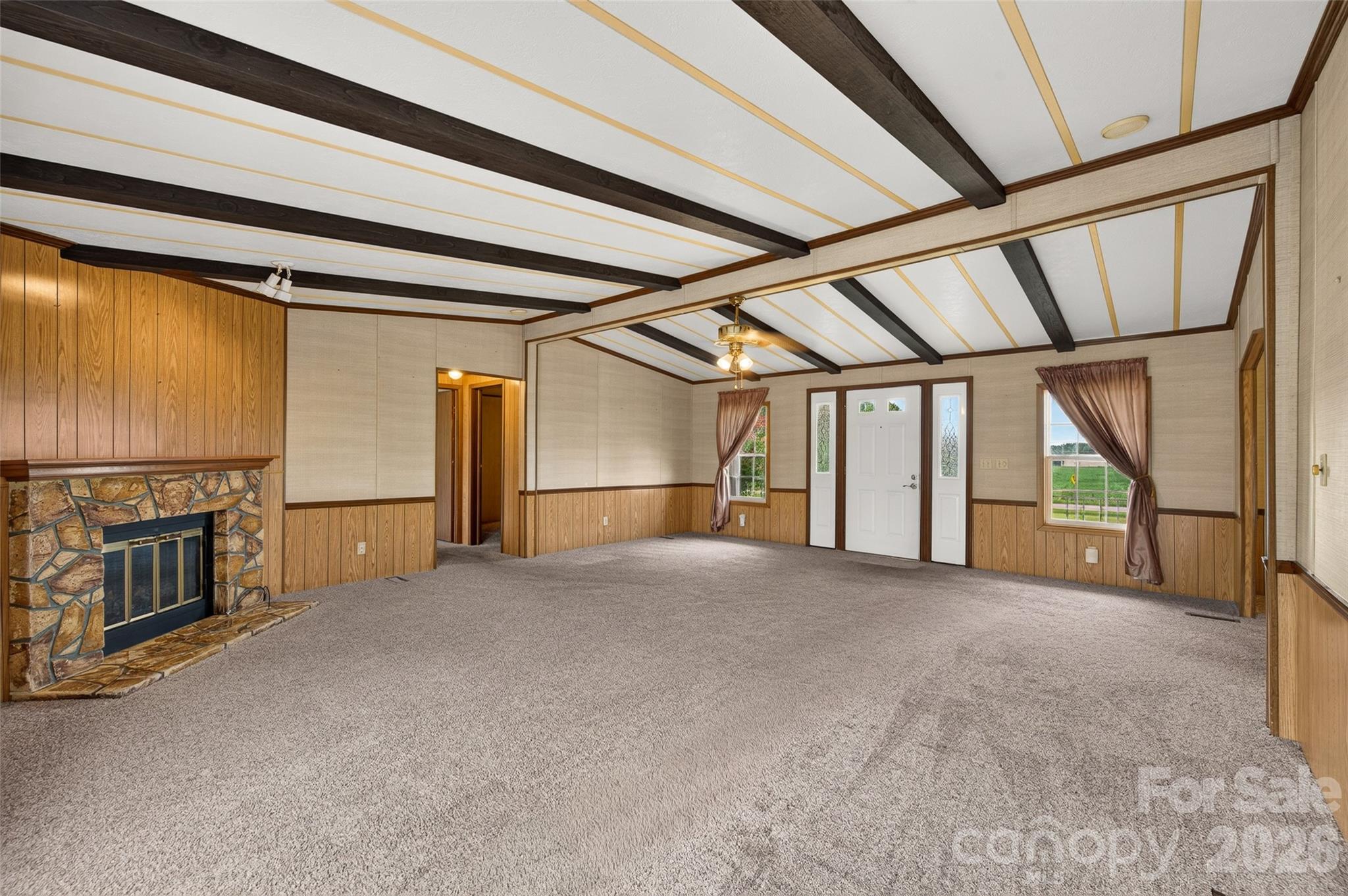 2468 Old Mountain Road Property Photo 7