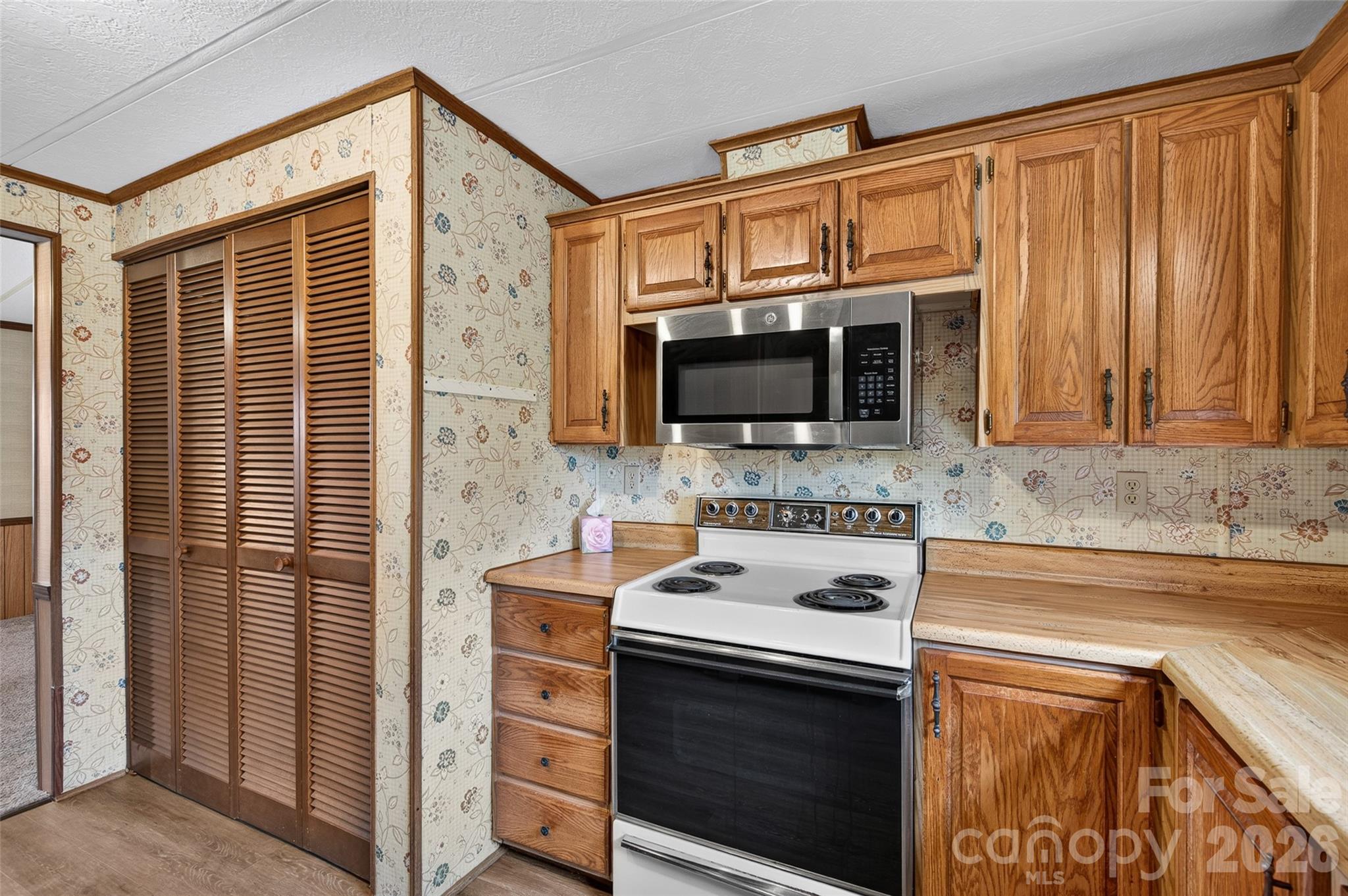 2468 Old Mountain Road Property Photo 11
