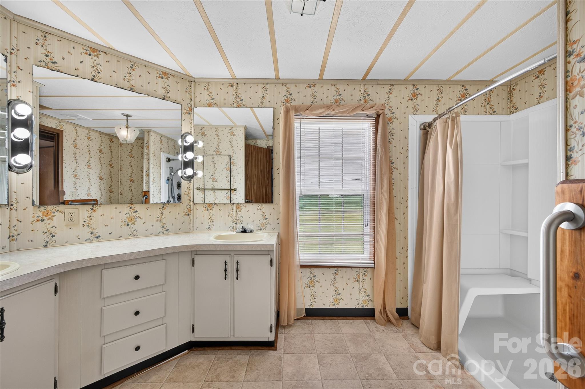 2468 Old Mountain Road Property Photo 18