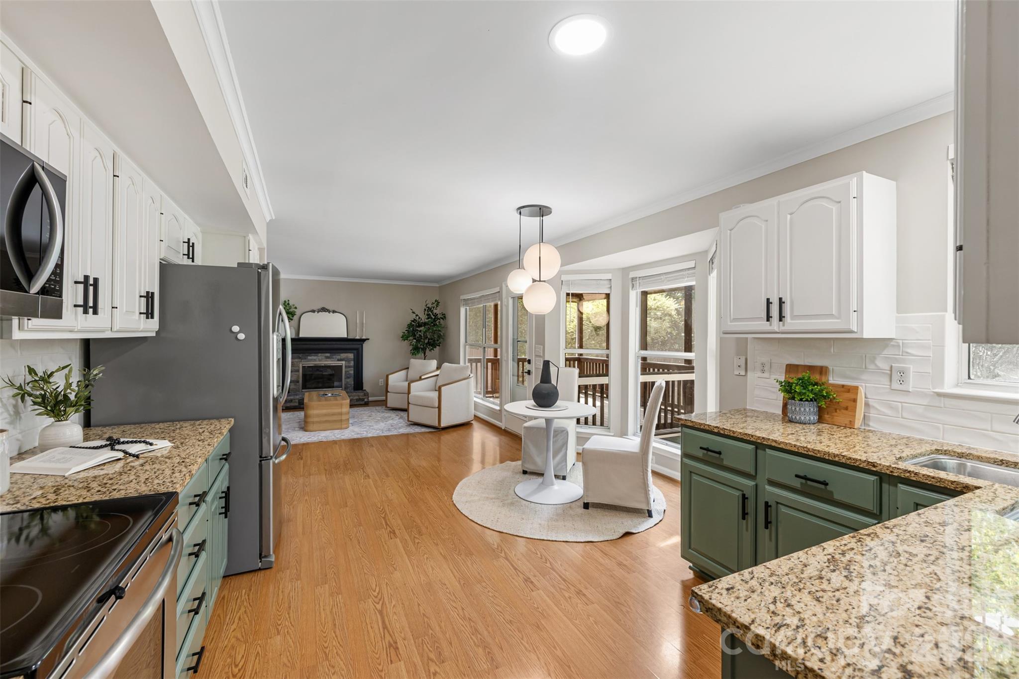 6818 Millingden Court Property Photo 8