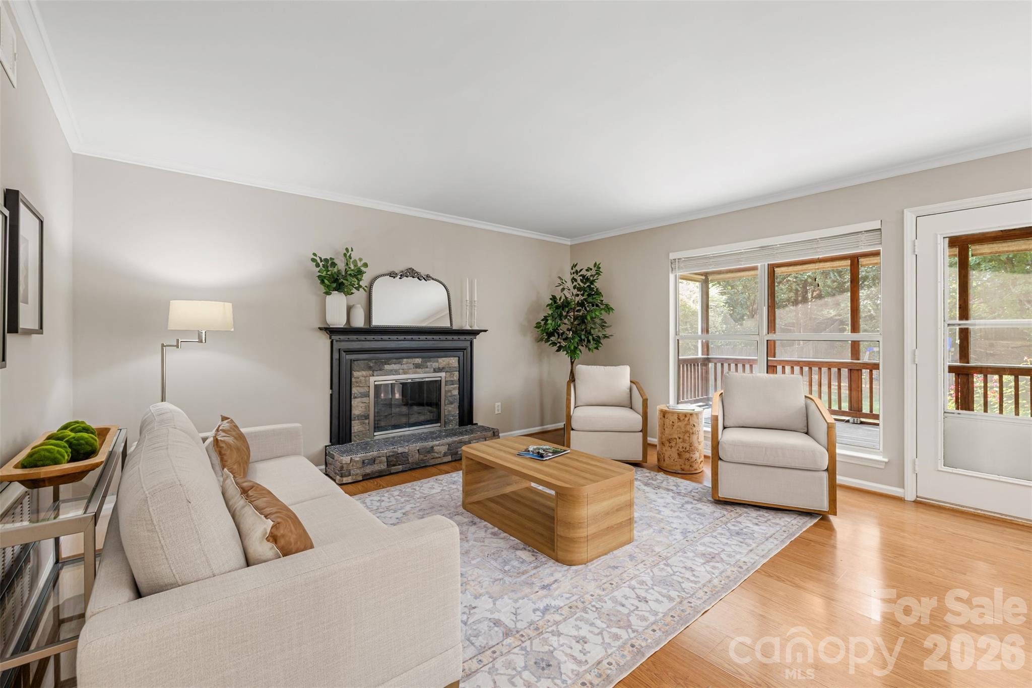 6818 Millingden Court Property Photo 14