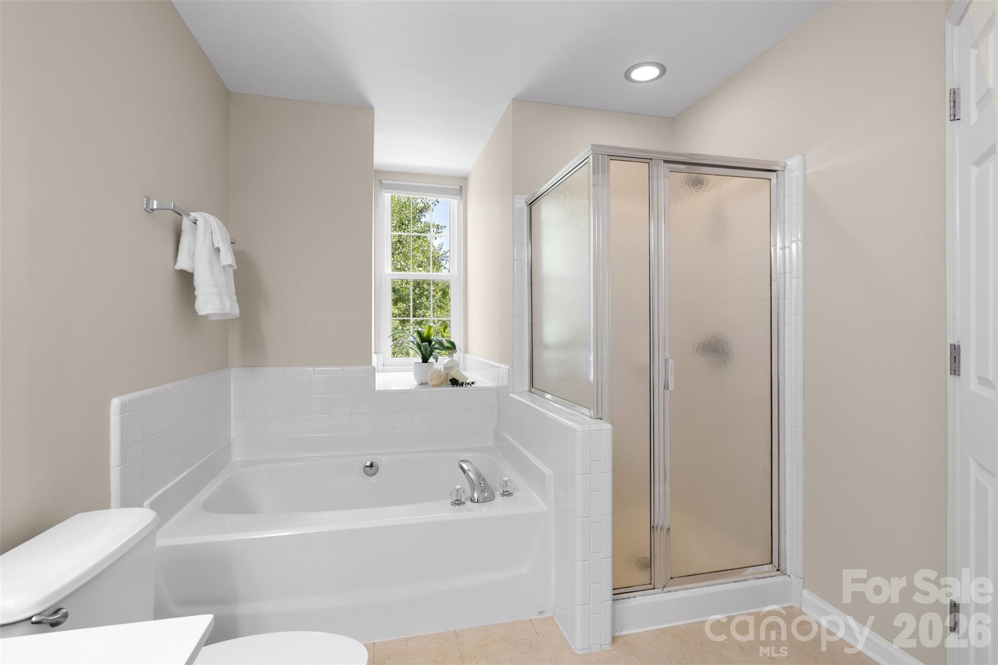6818 Millingden Court Property Photo 22