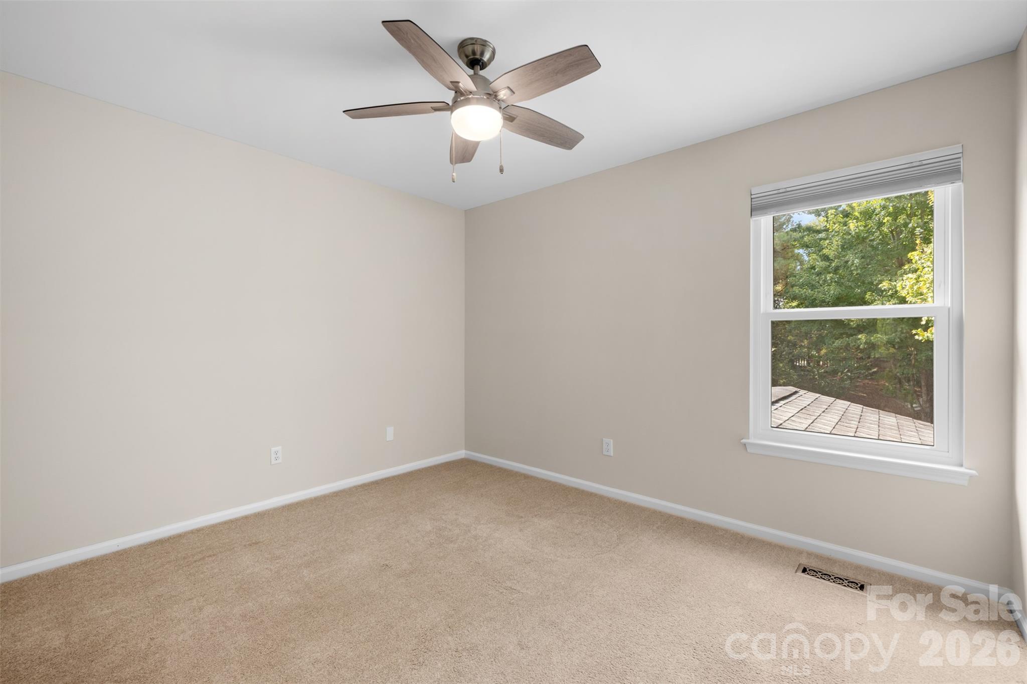 6818 Millingden Court Property Photo 24