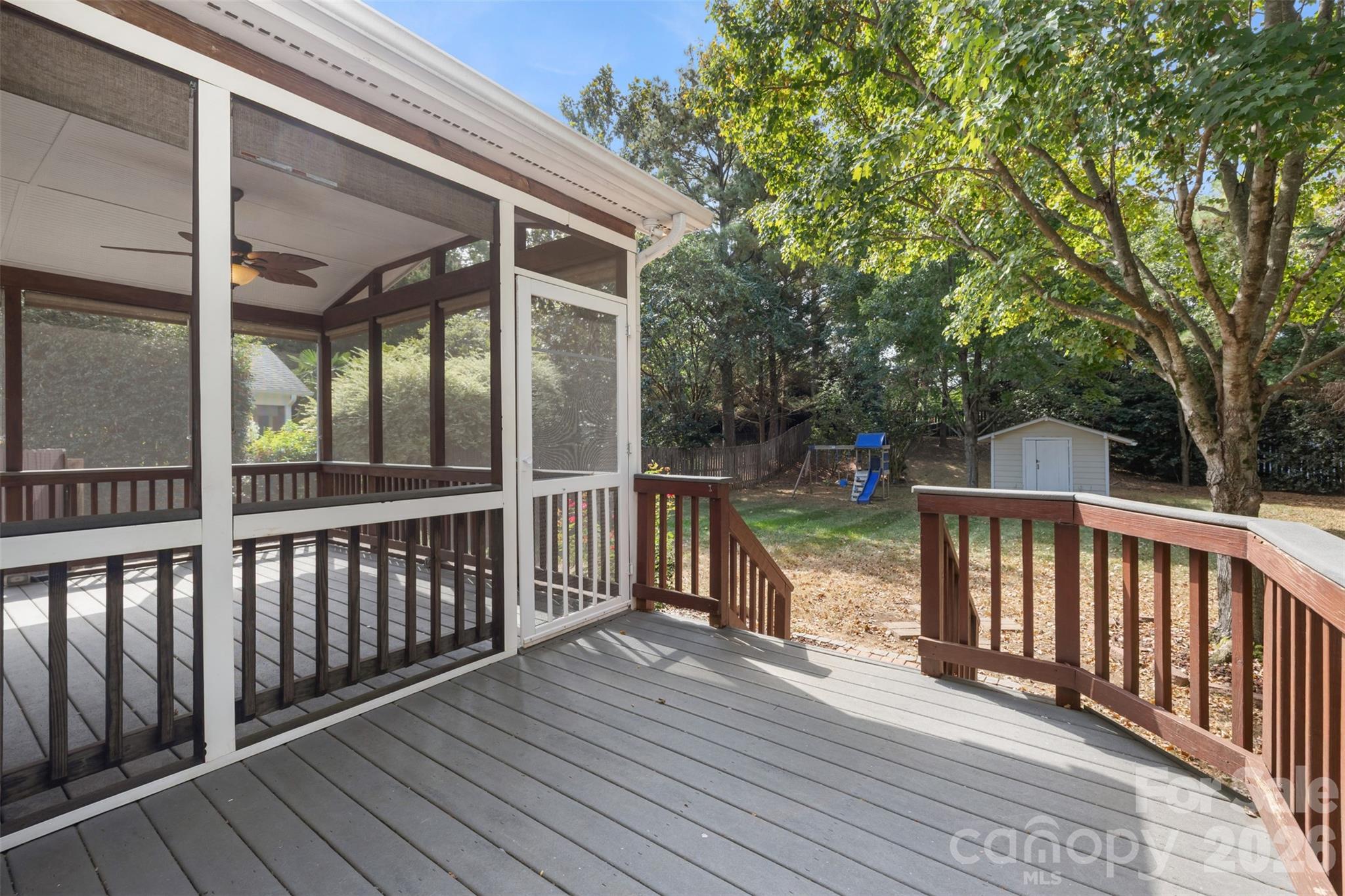 6818 Millingden Court Property Photo 30