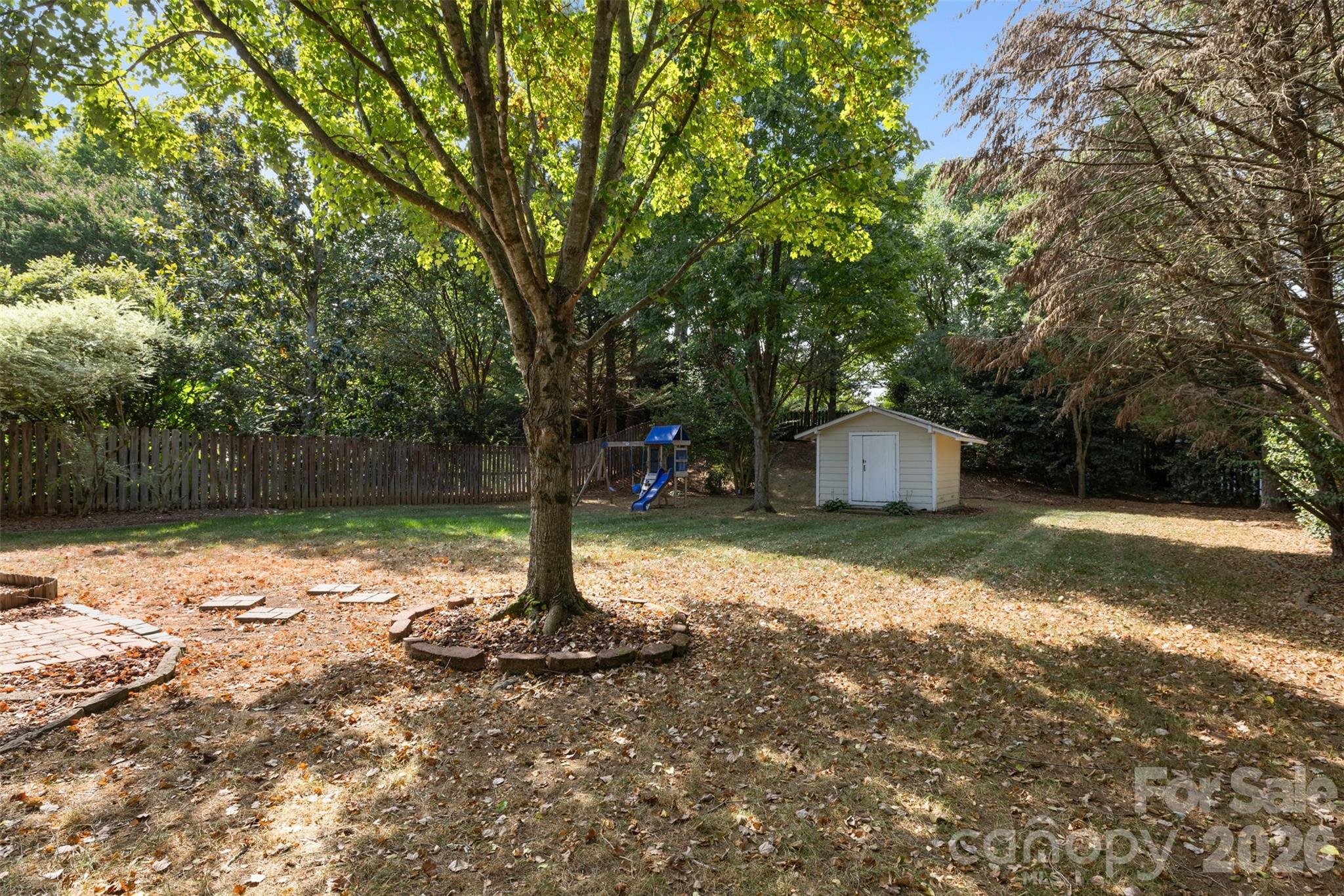 6818 Millingden Court Property Photo 31