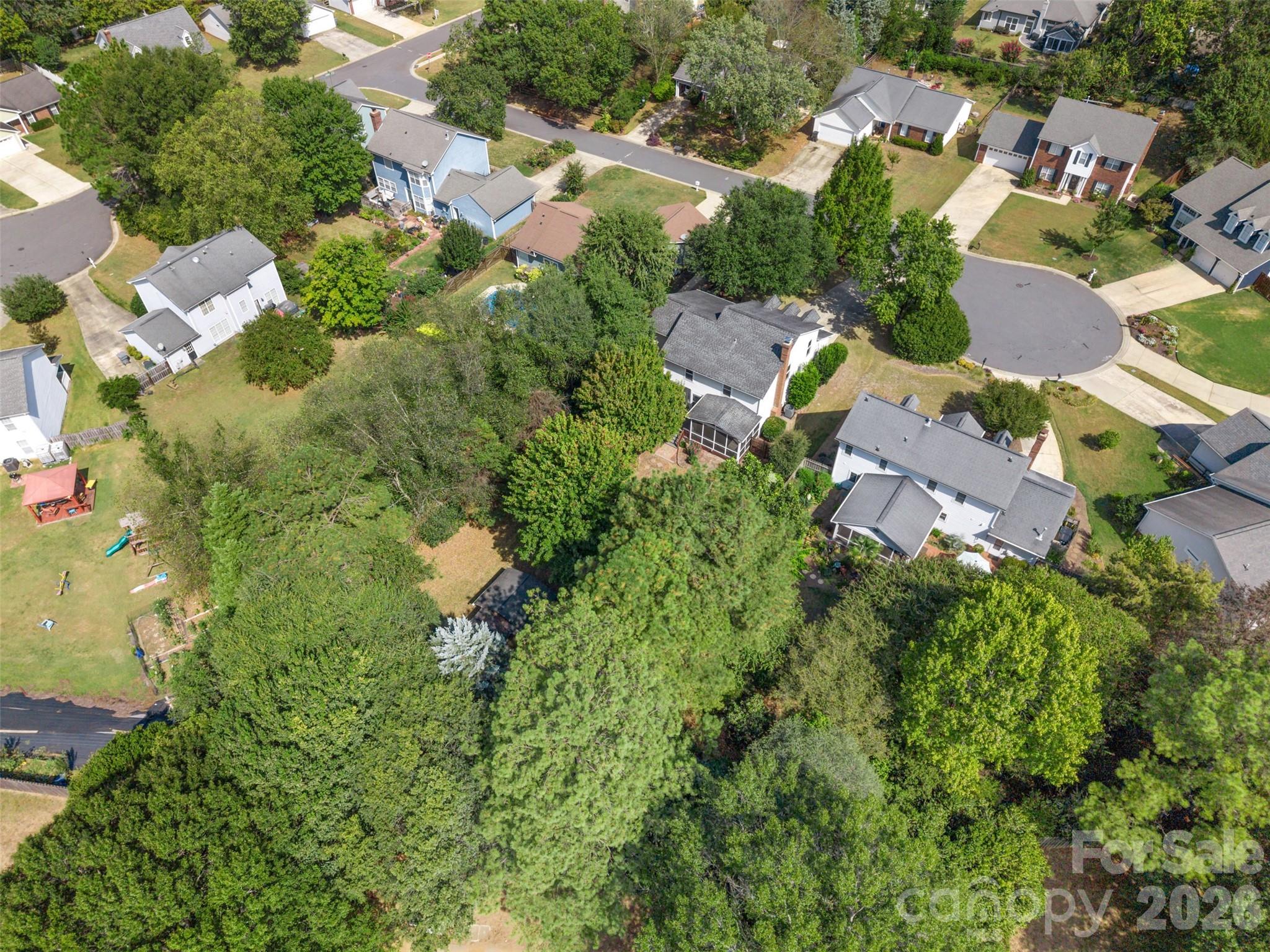 6818 Millingden Court Property Photo 38