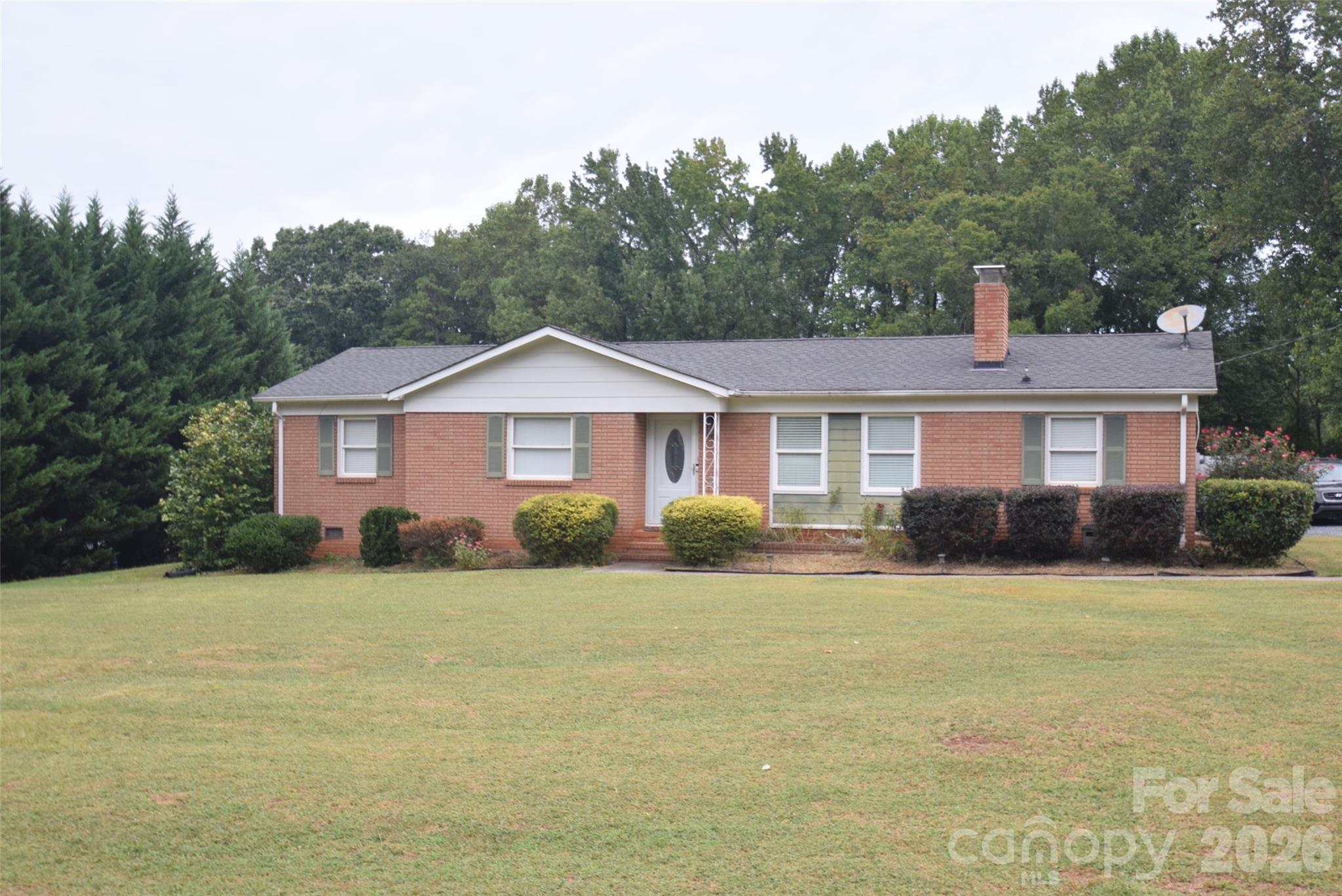 9823 Hannon Road Property Photo 1