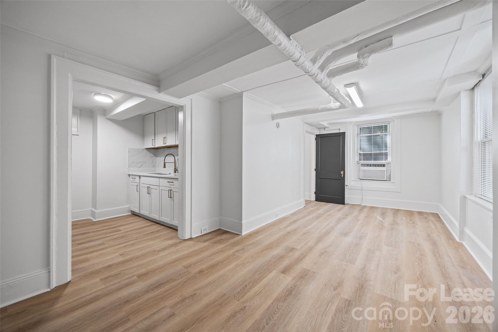 49 Corban Avenue 10 Property Photo 4