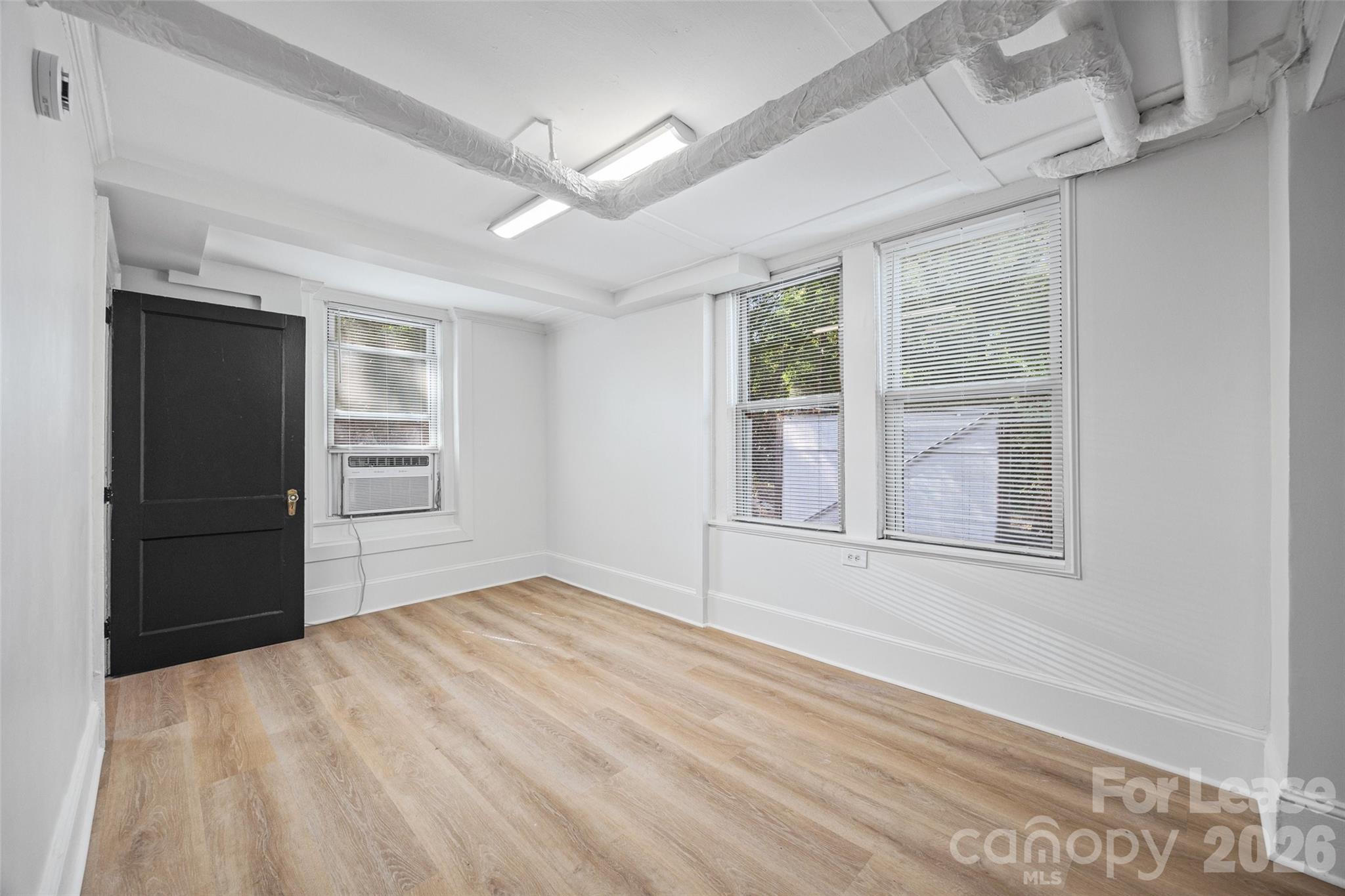 49 Corban Avenue 10 Property Photo 5