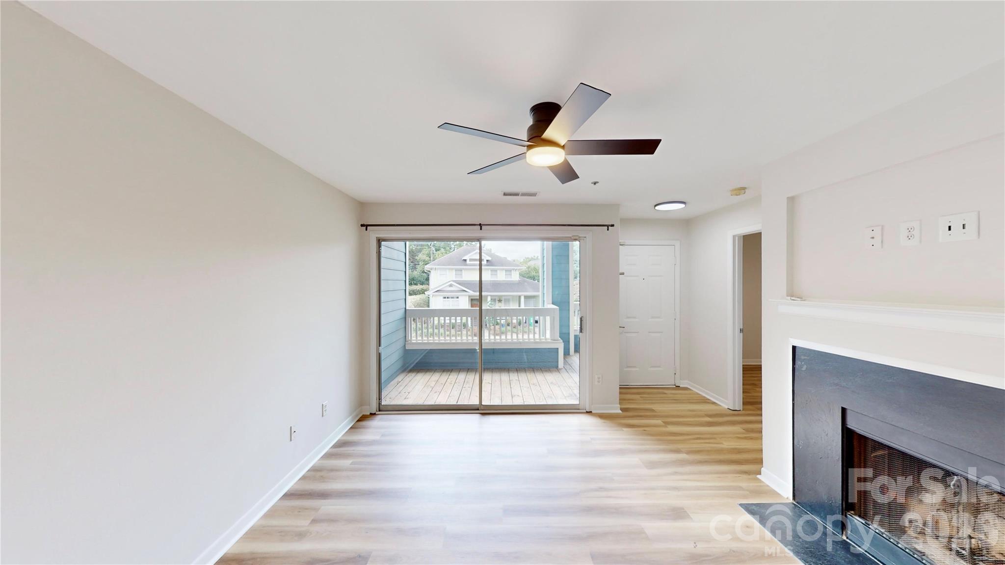 525 Olmsted Park Place M Property Photo 6