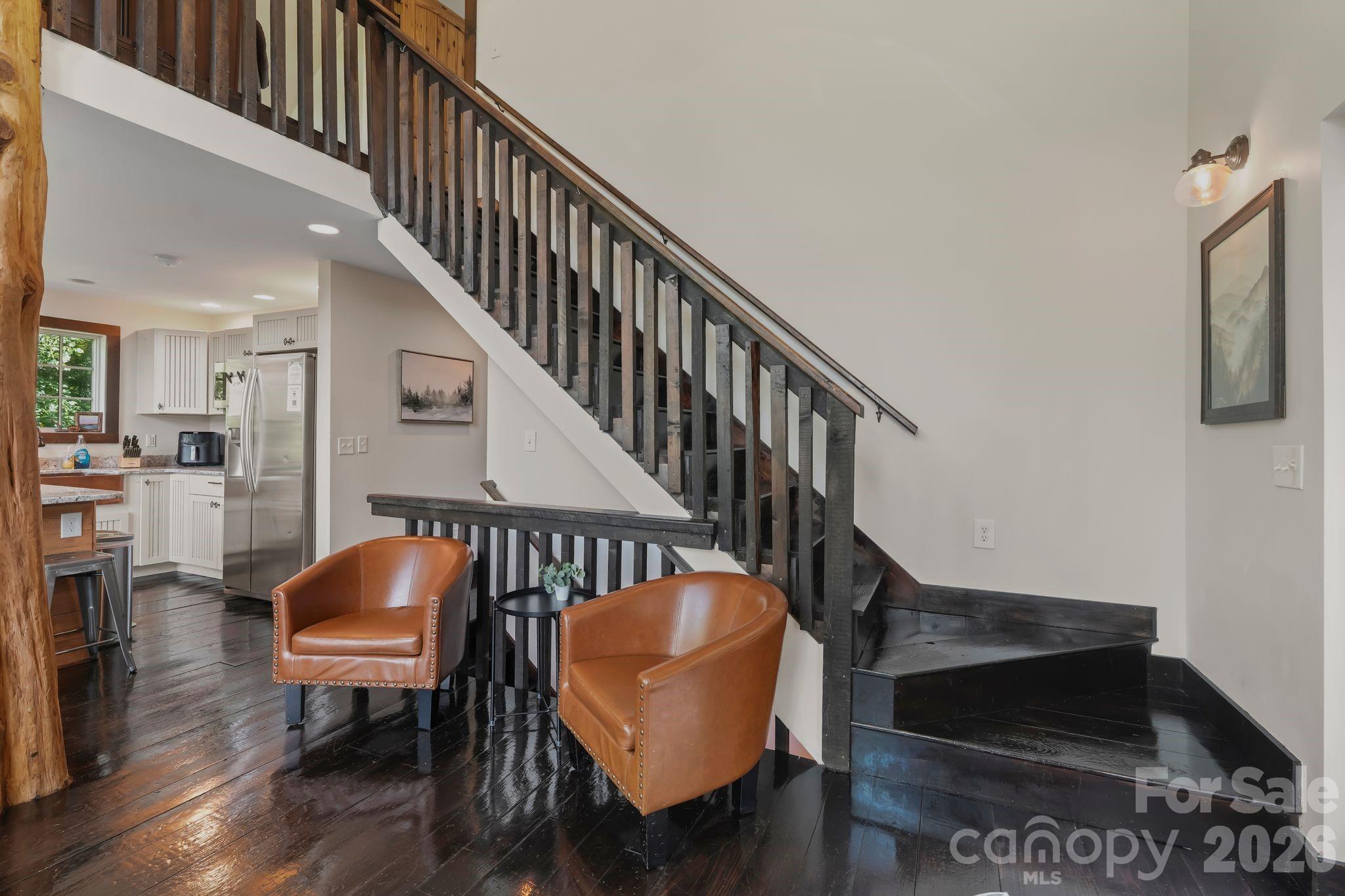 558 Perri Creek Way Property Photo 18