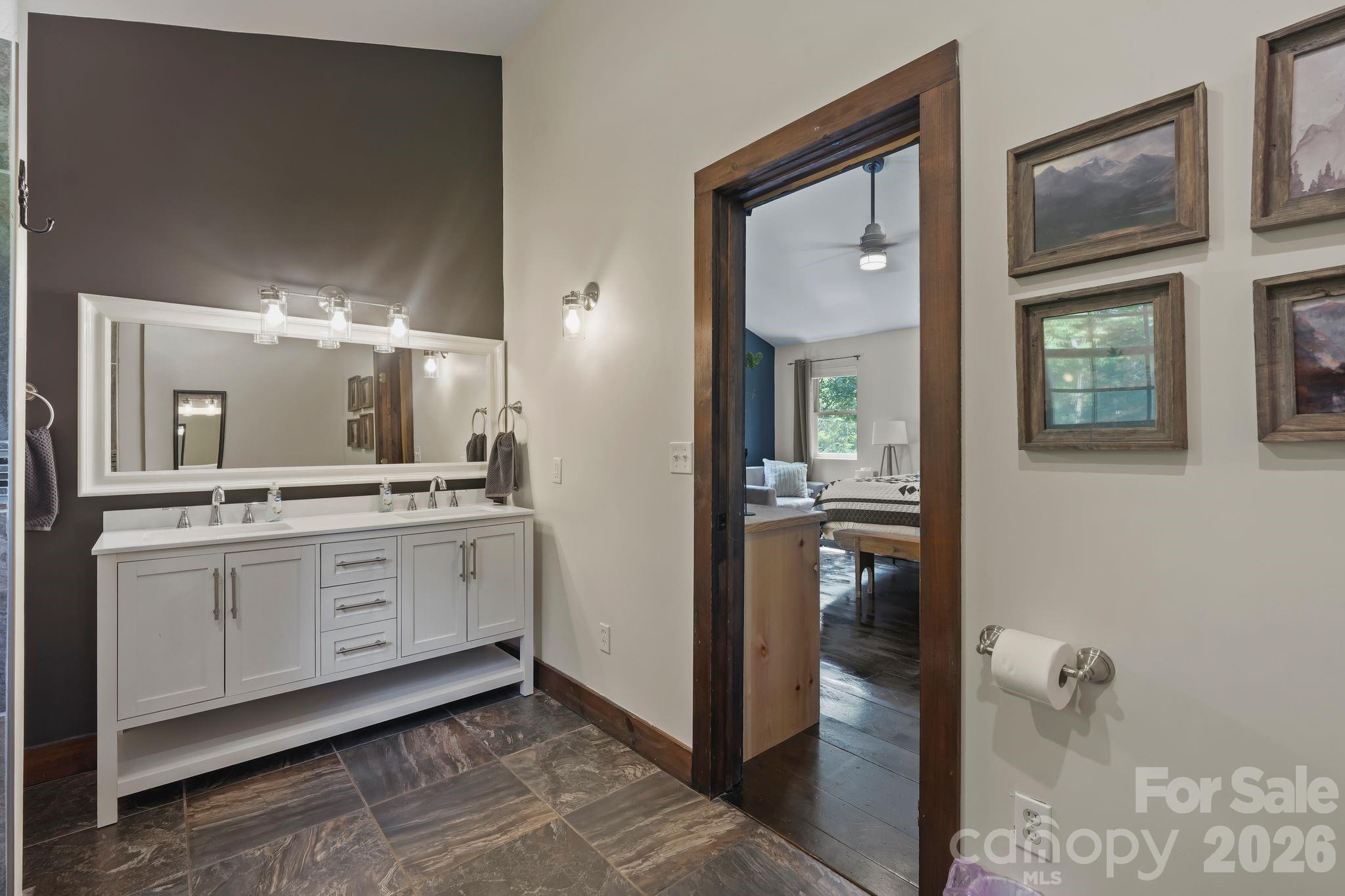 558 Perri Creek Way Property Photo 25