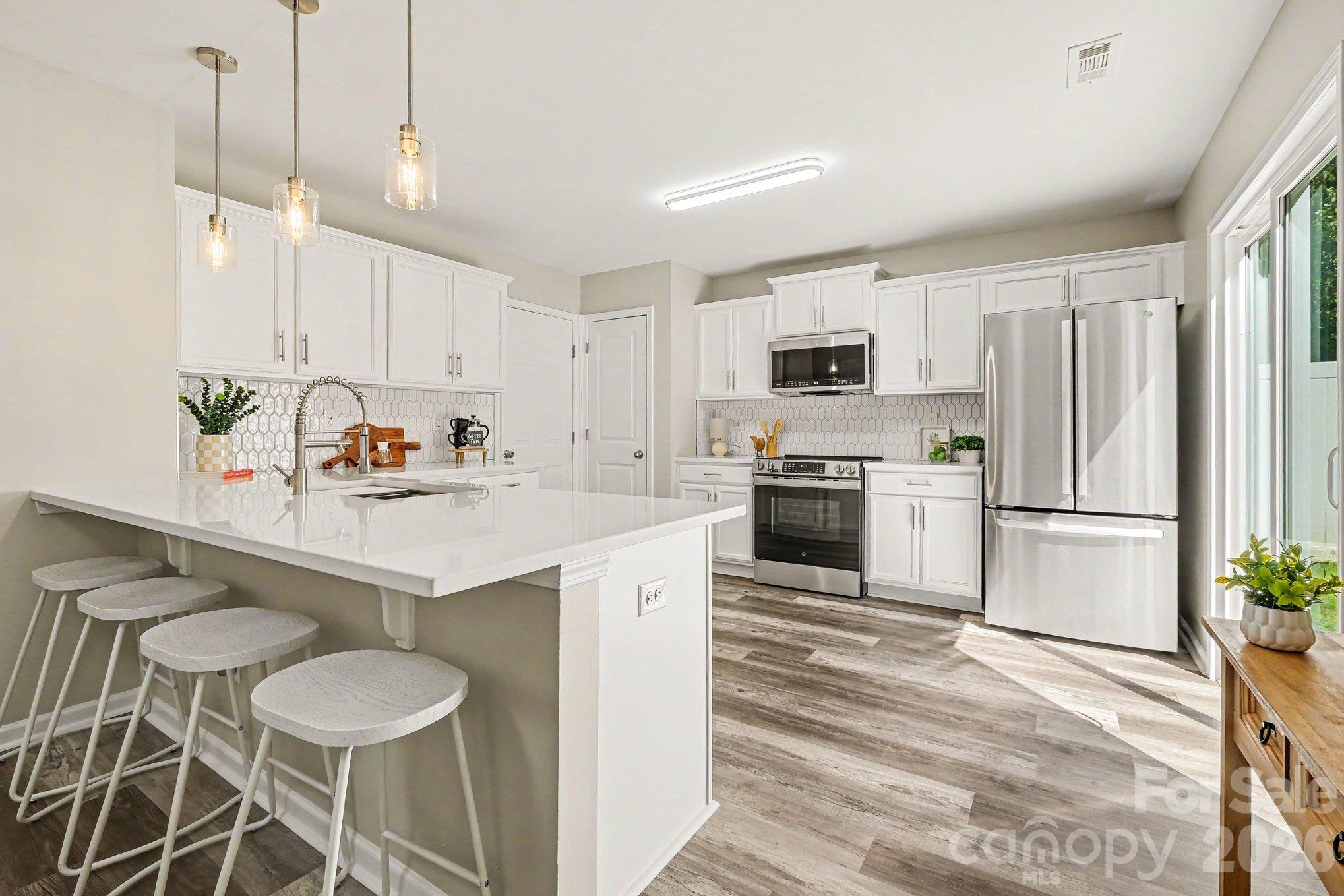 6826 Broad Valley Court Property Photo 12