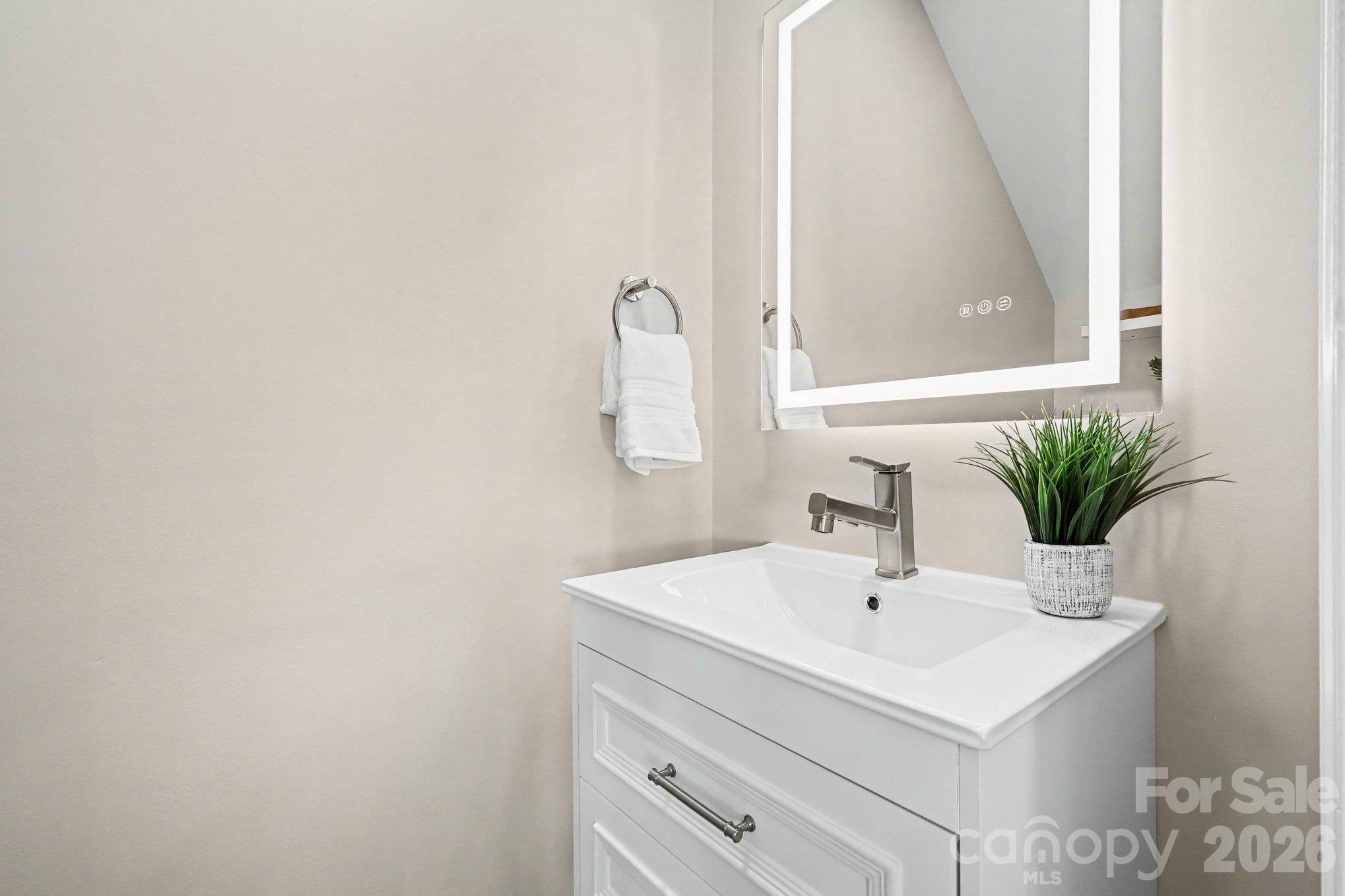 6826 Broad Valley Court Property Photo 16