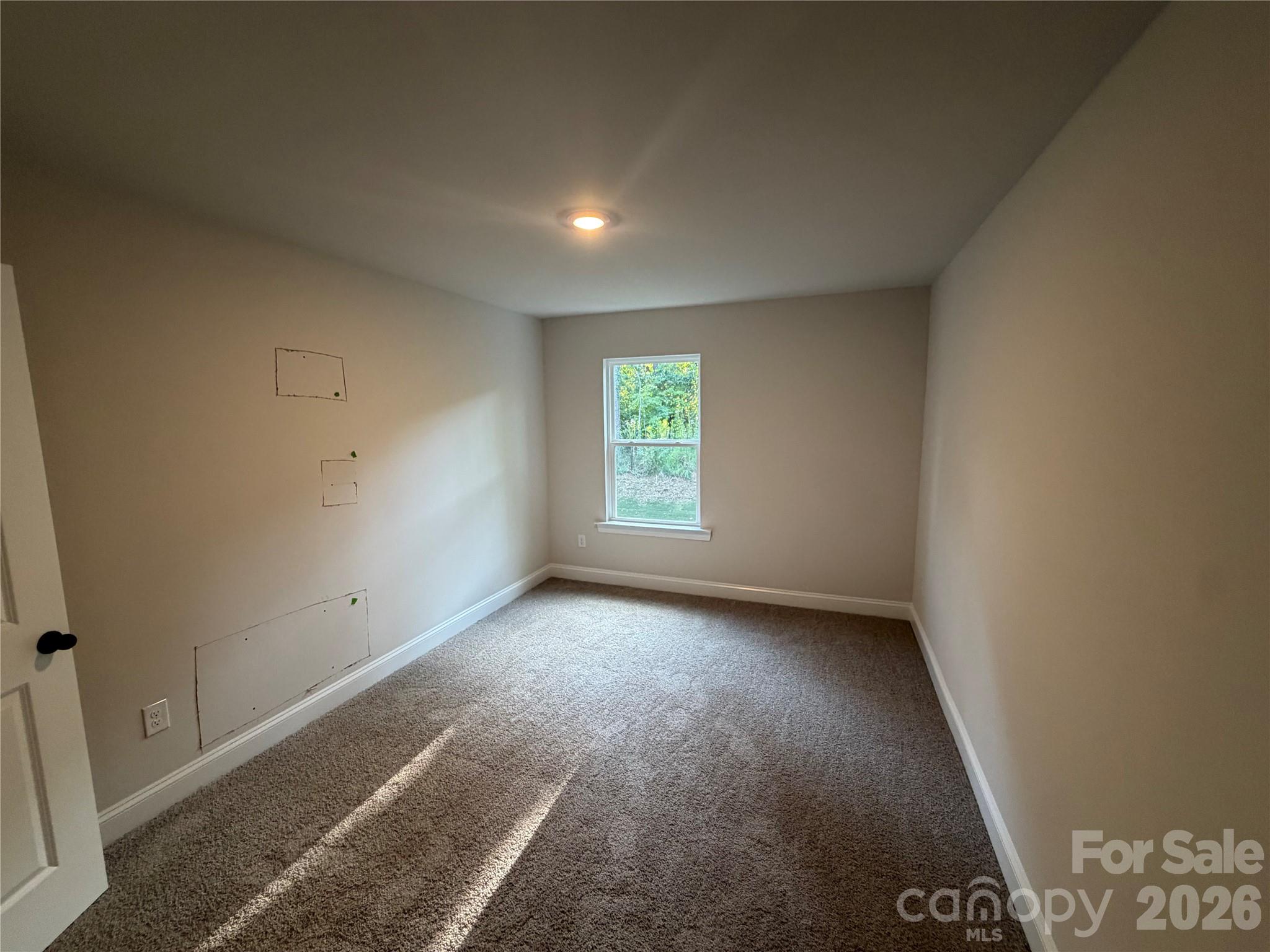 552 Carolyn Lane Property Photo 22