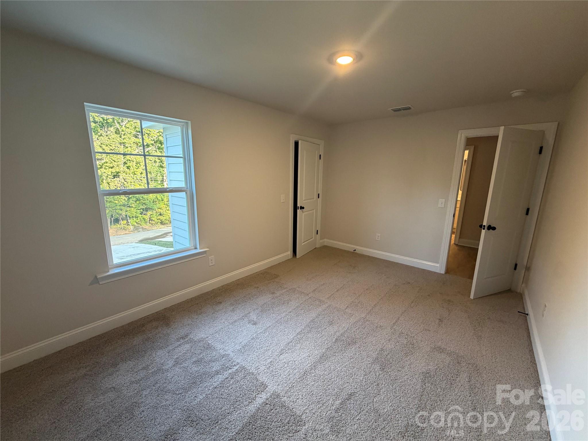 552 Carolyn Lane Property Photo 26