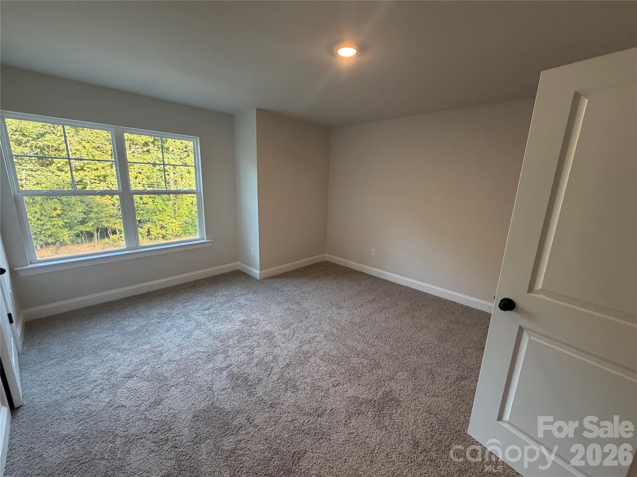 552 Carolyn Lane Property Photo 30