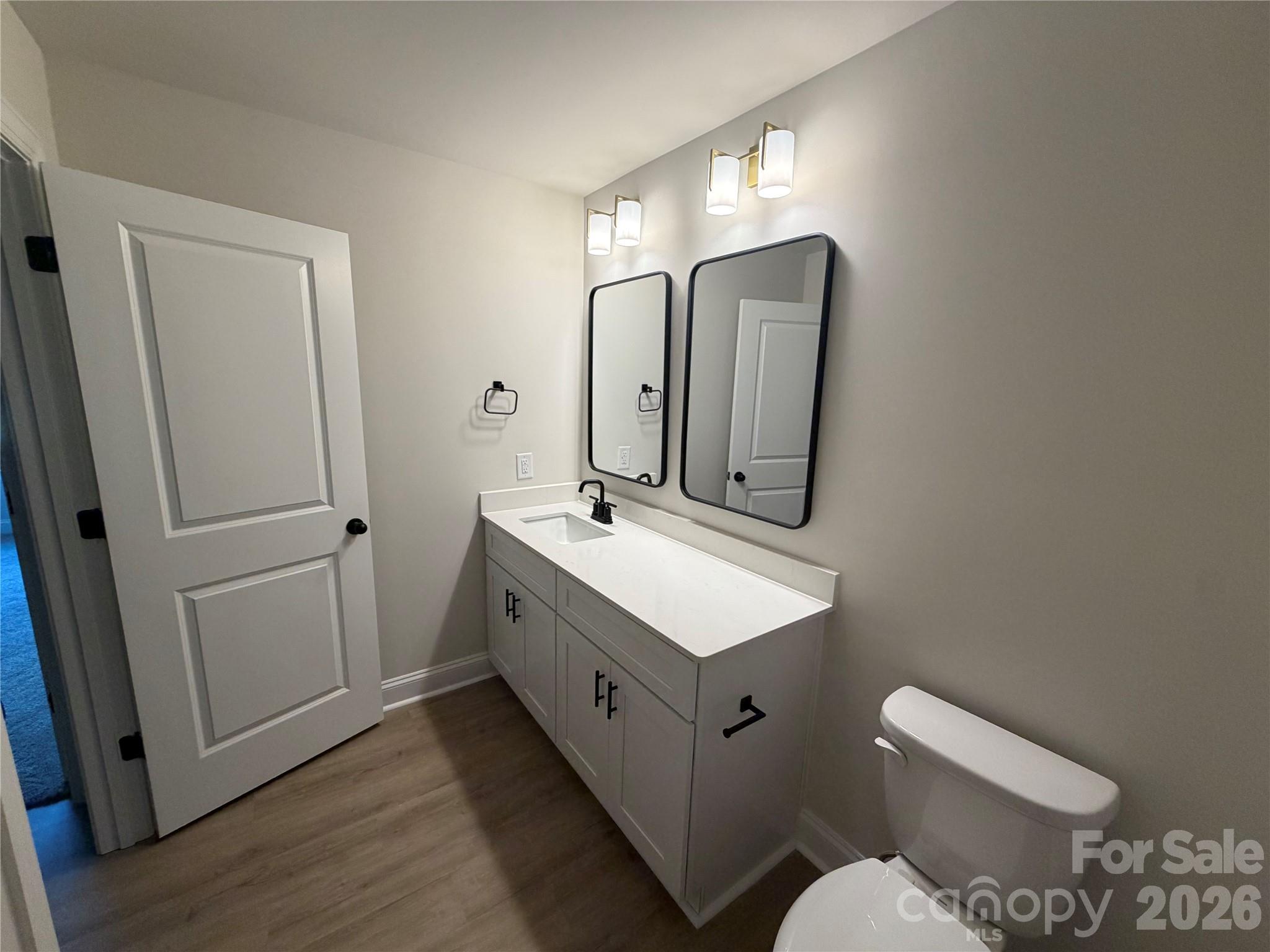 552 Carolyn Lane Property Photo 32