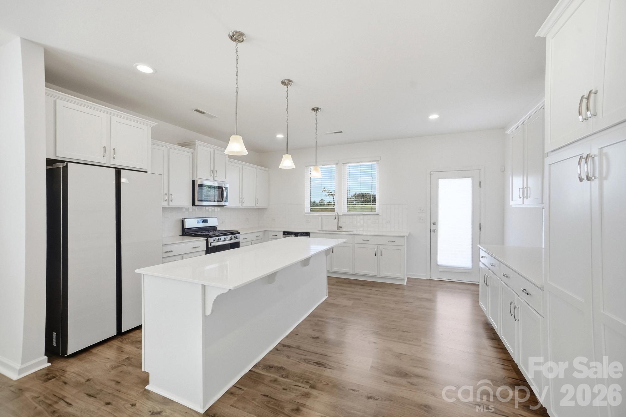 2032 Turnsberry Drive 9 Property Photo 10