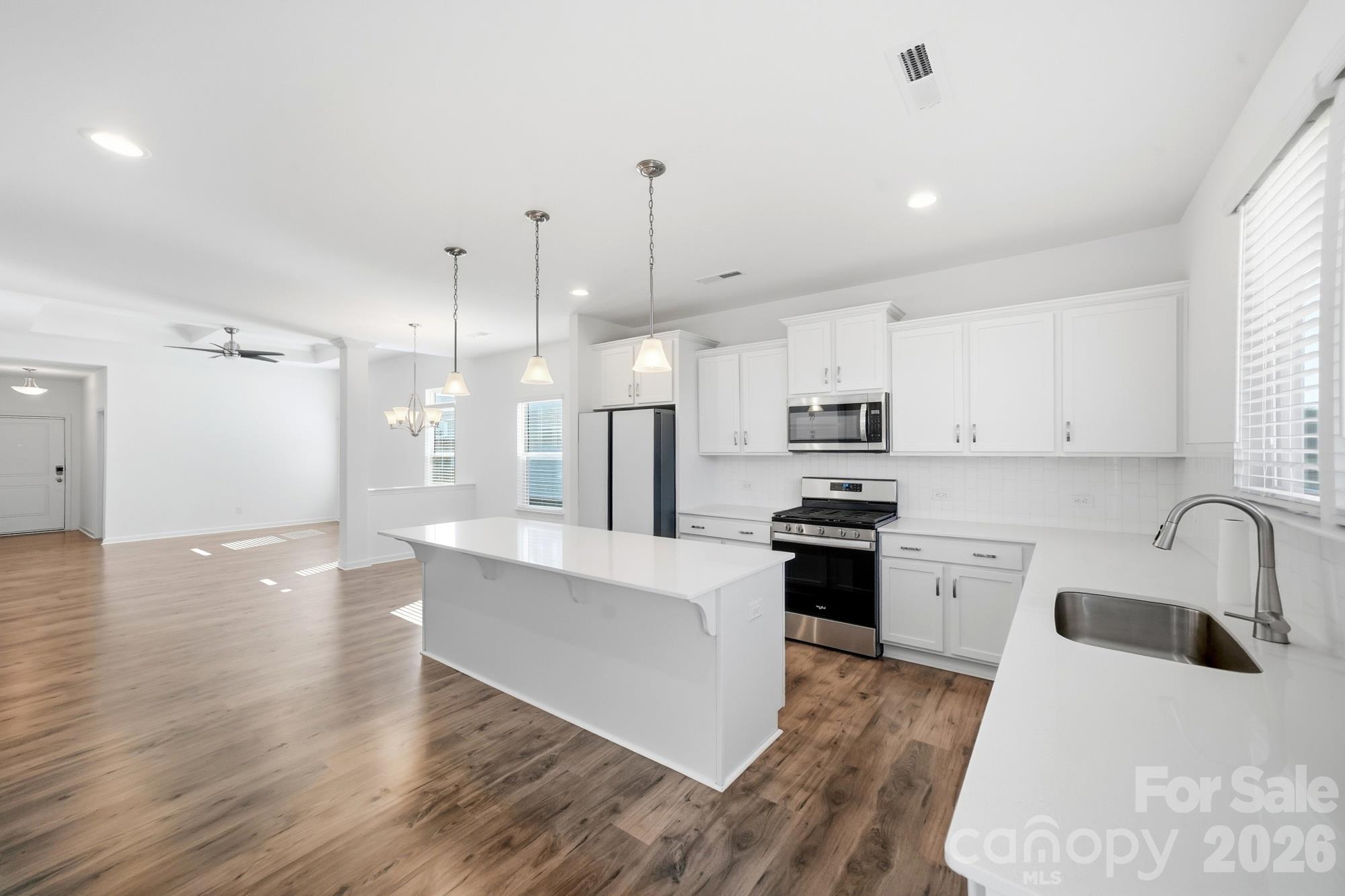 2032 Turnsberry Drive 9 Property Photo 11