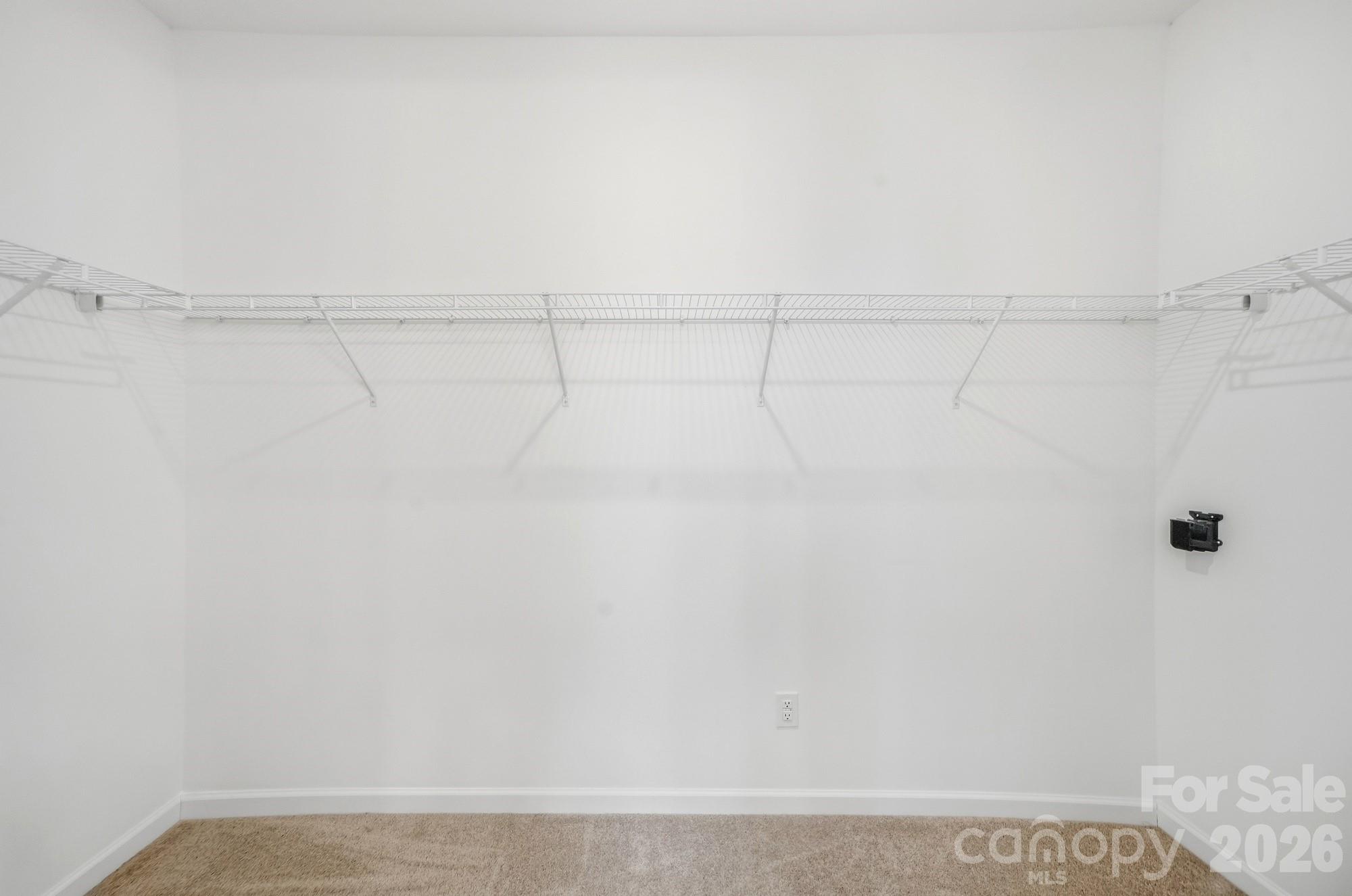 2032 Turnsberry Drive 9 Property Photo 19