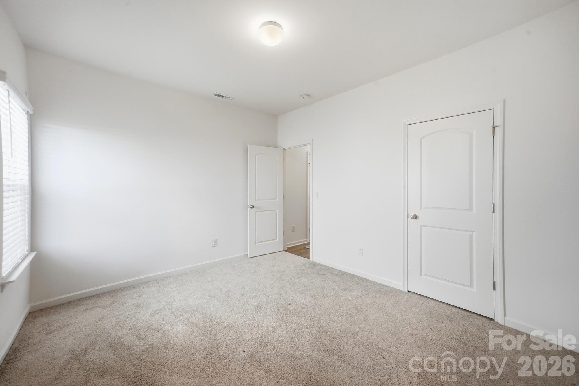 2032 Turnsberry Drive 9 Property Photo 21