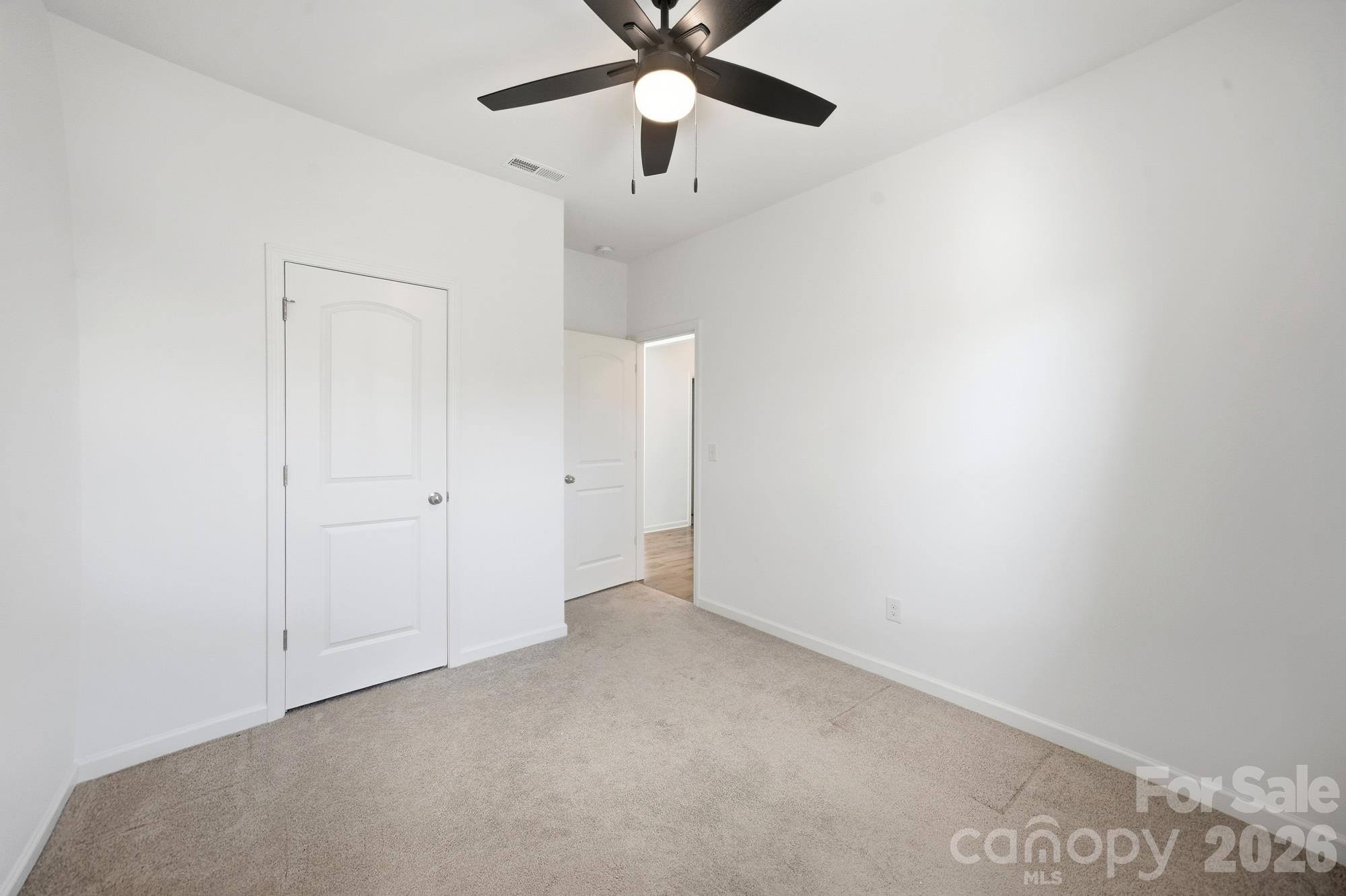 2032 Turnsberry Drive 9 Property Photo 24