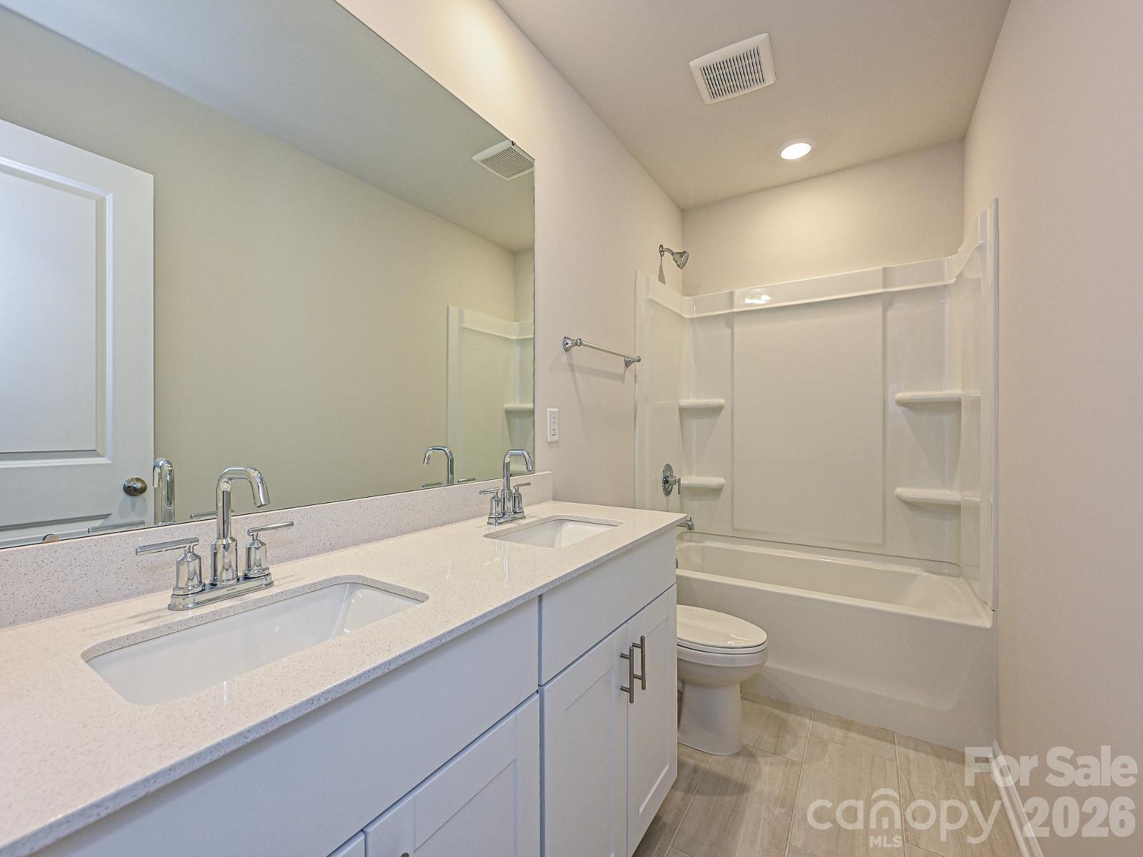 133 Frontiersman Drive Property Photo 13