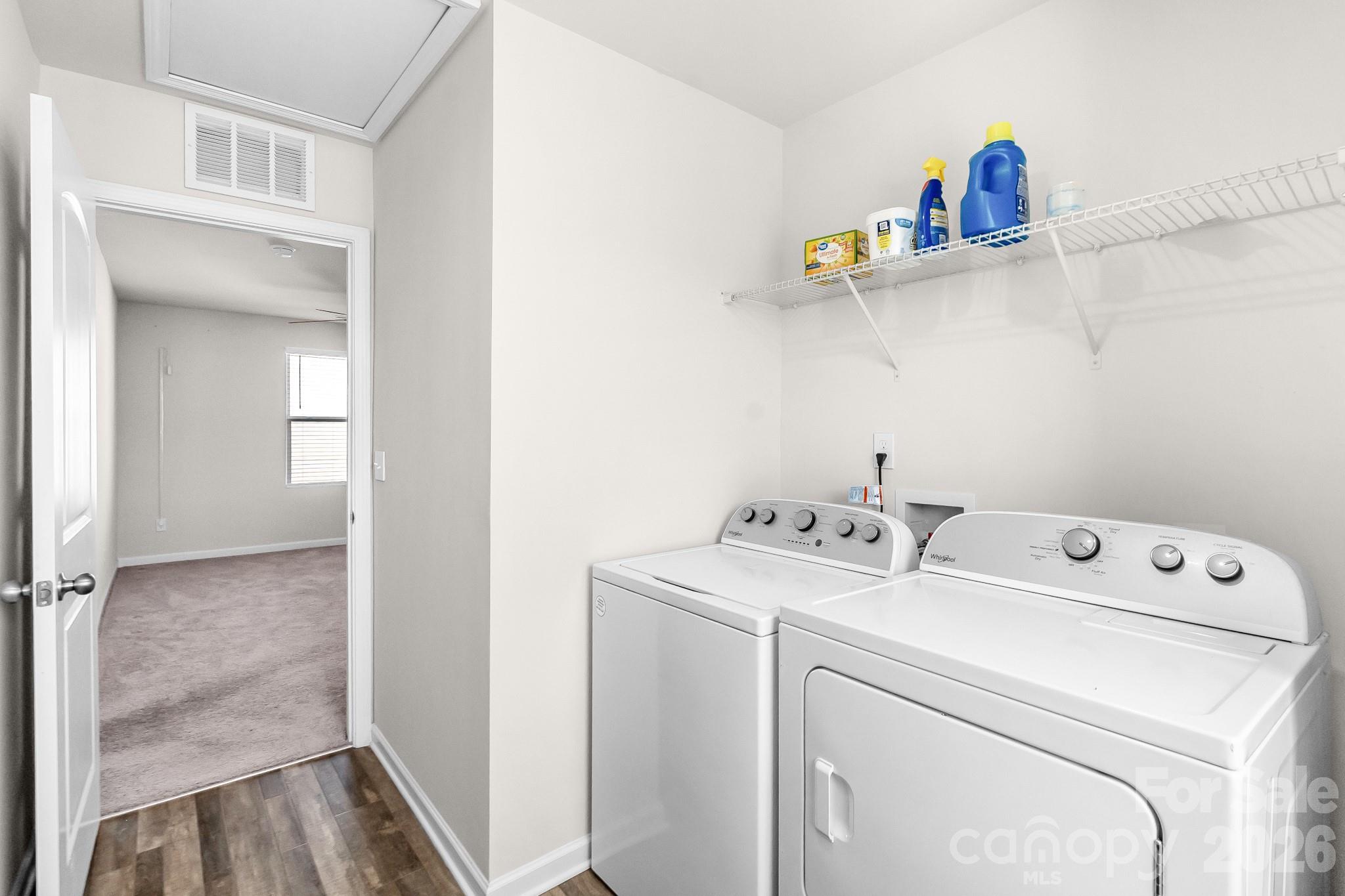 419 Winsley Drive Property Photo 17