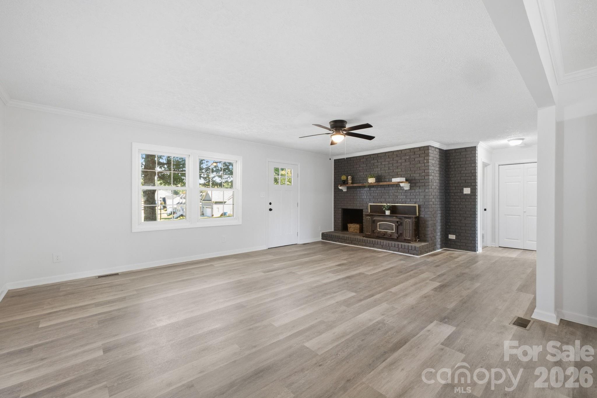 3231 Frazier Drive Property Photo 4