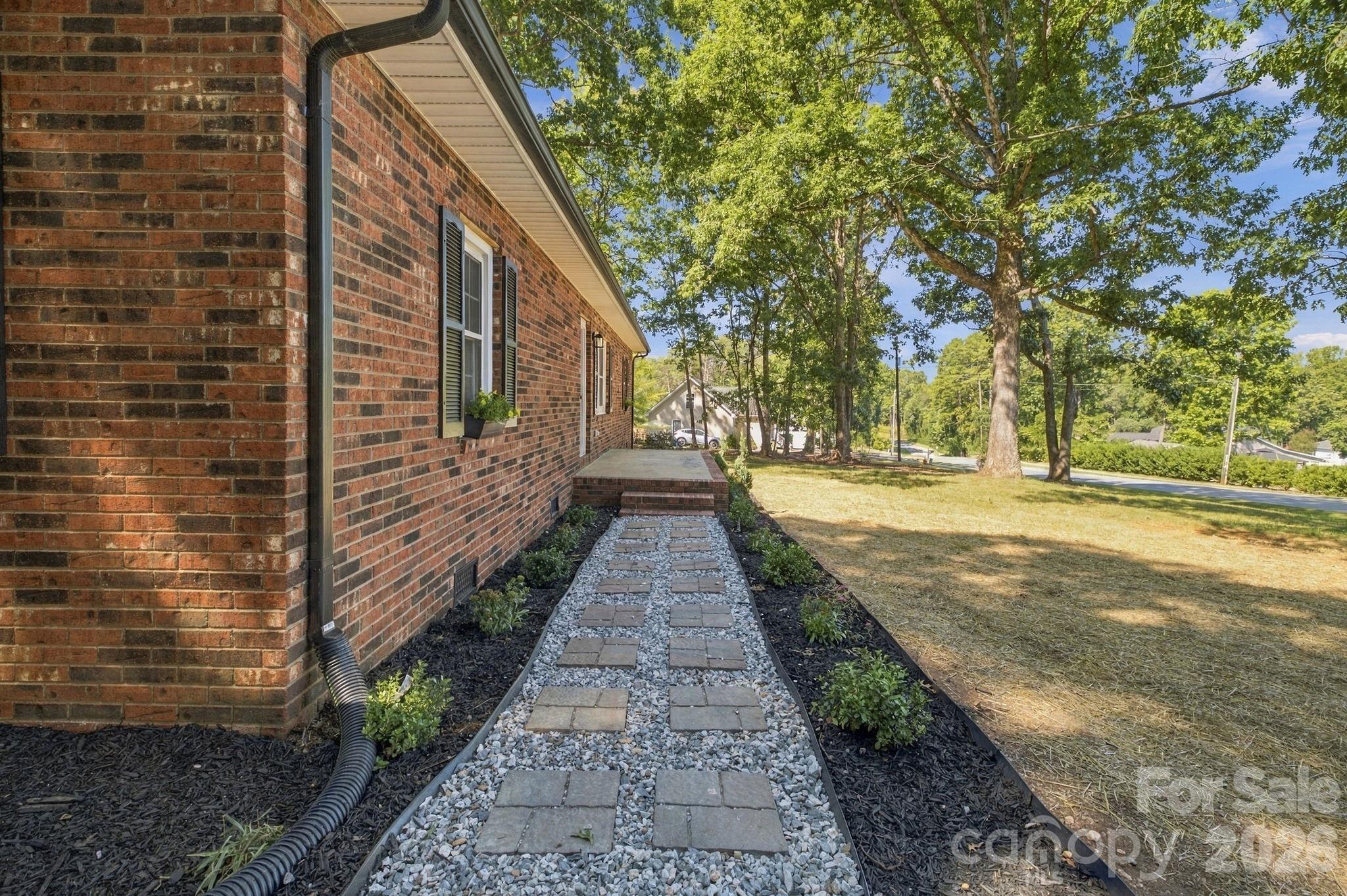3231 Frazier Drive Property Photo 28