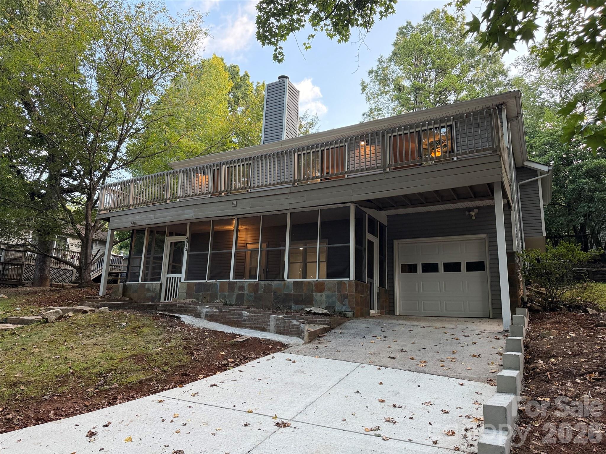 4043 Windward Drive Property Photo 1