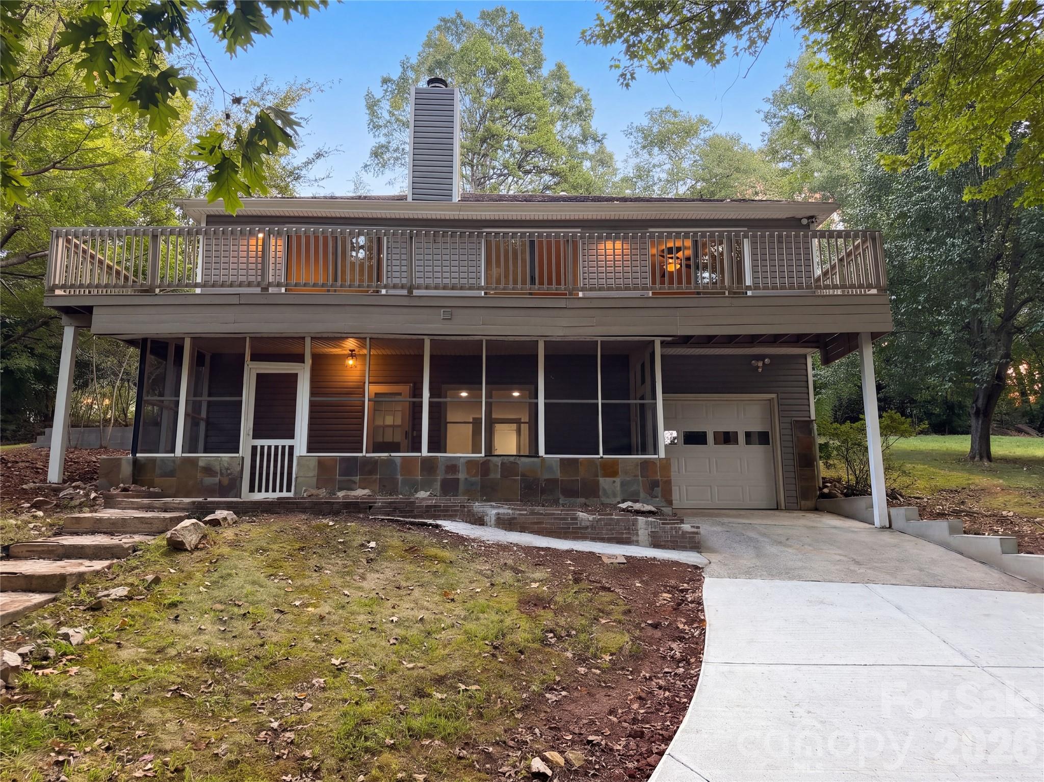 4043 Windward Drive Property Photo 5