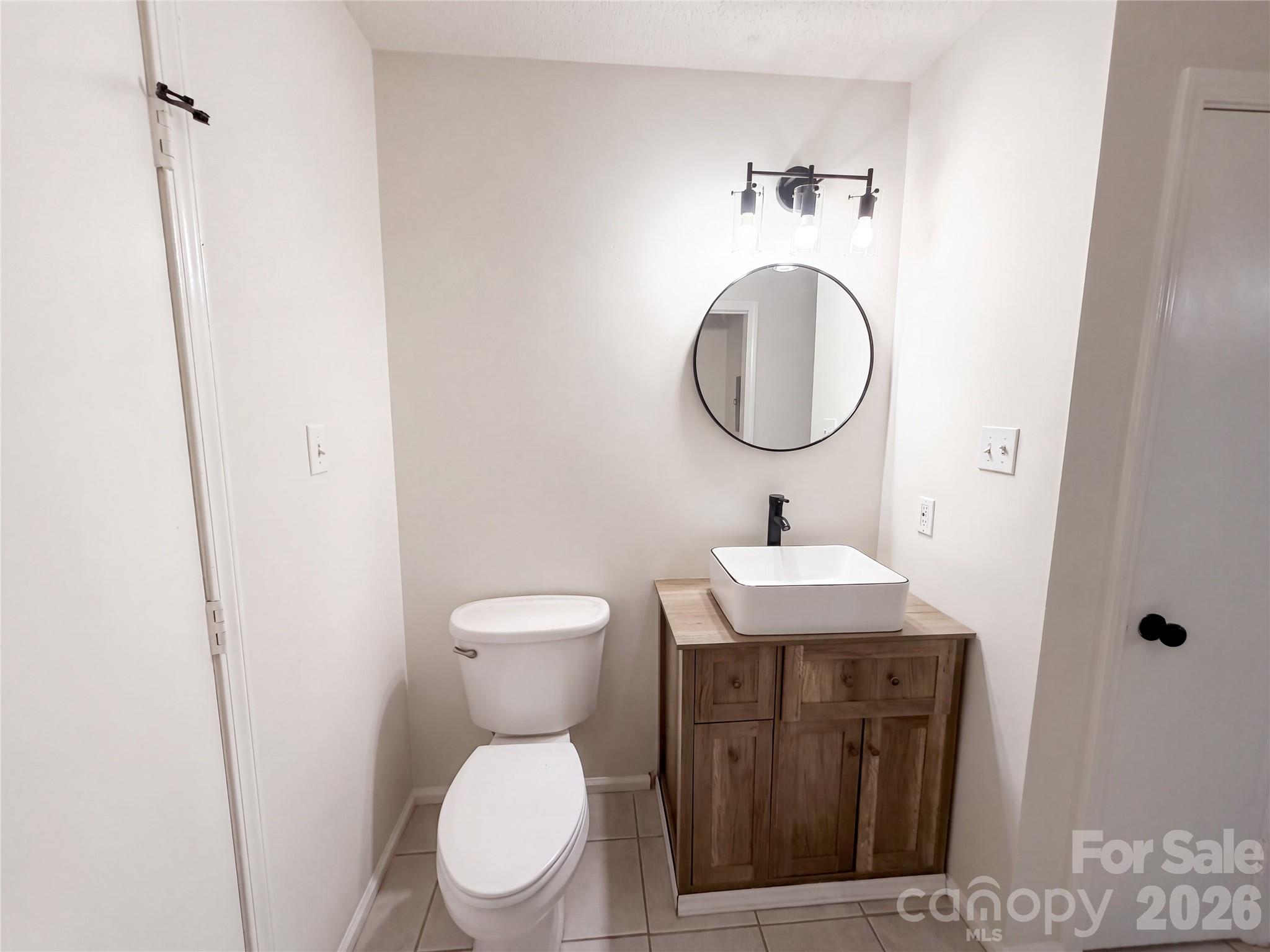 4043 Windward Drive Property Photo 10