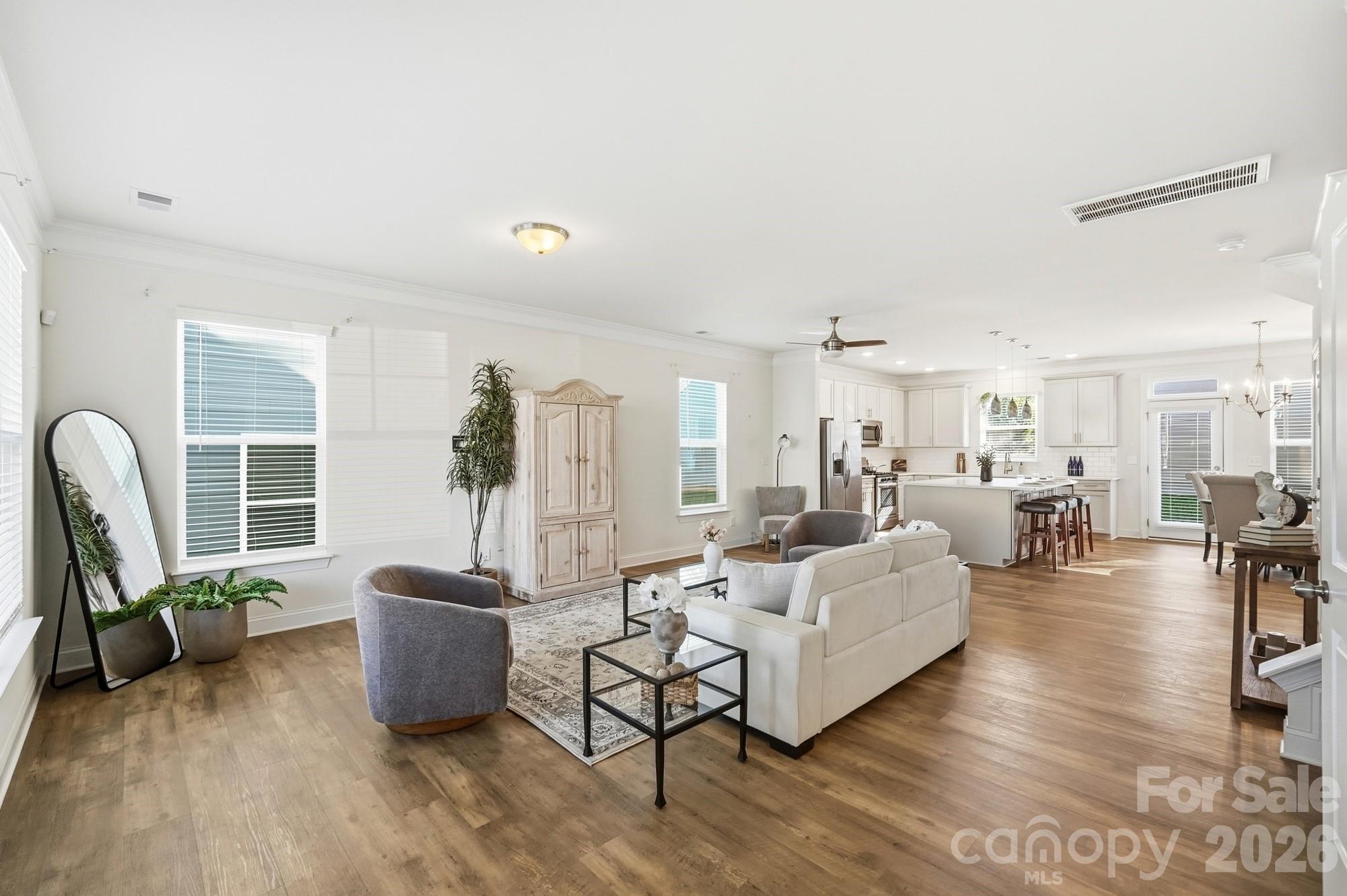 1117 Township Parkway Property Photo 6