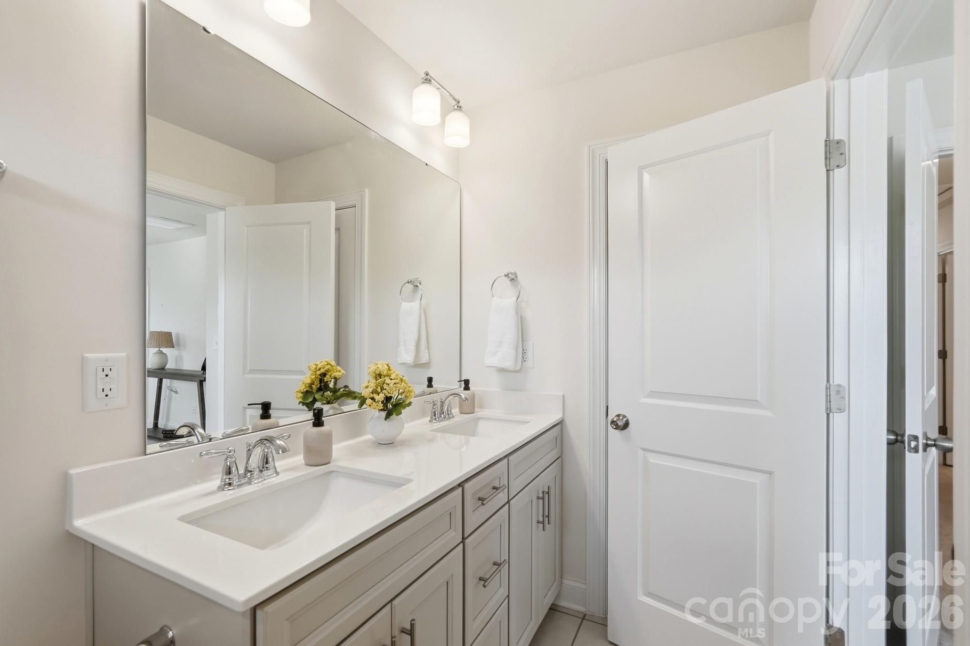 1117 Township Parkway Property Photo 24