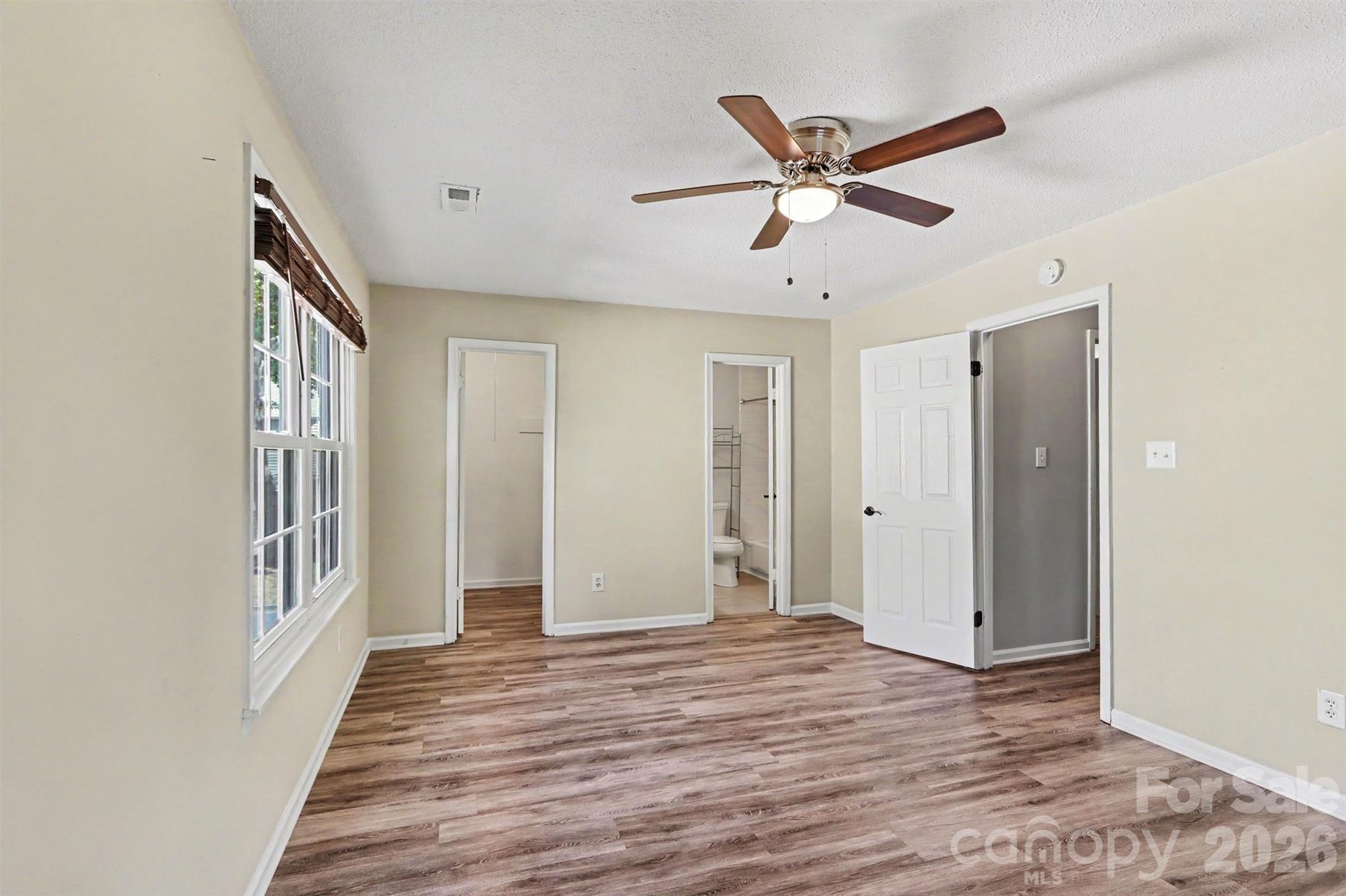 8521 Castle Pine Court Property Photo 13